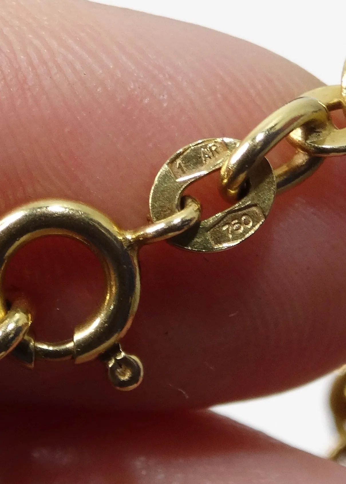 18k Gold Link Necklace