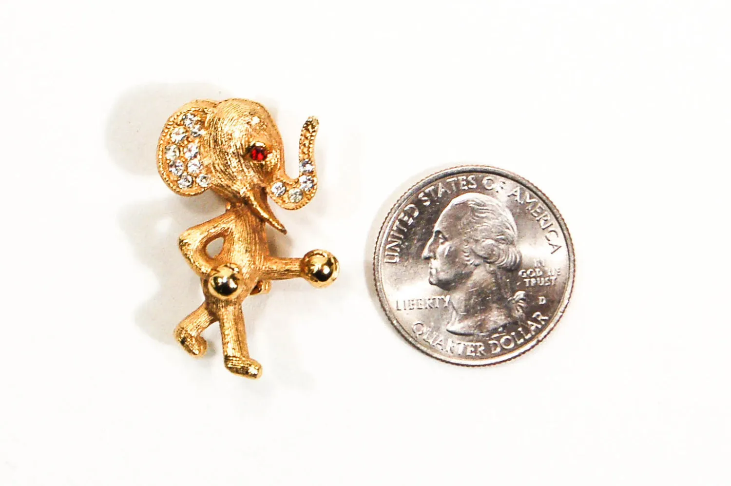 1950's Boxing Elephant Rhinestone Brooch