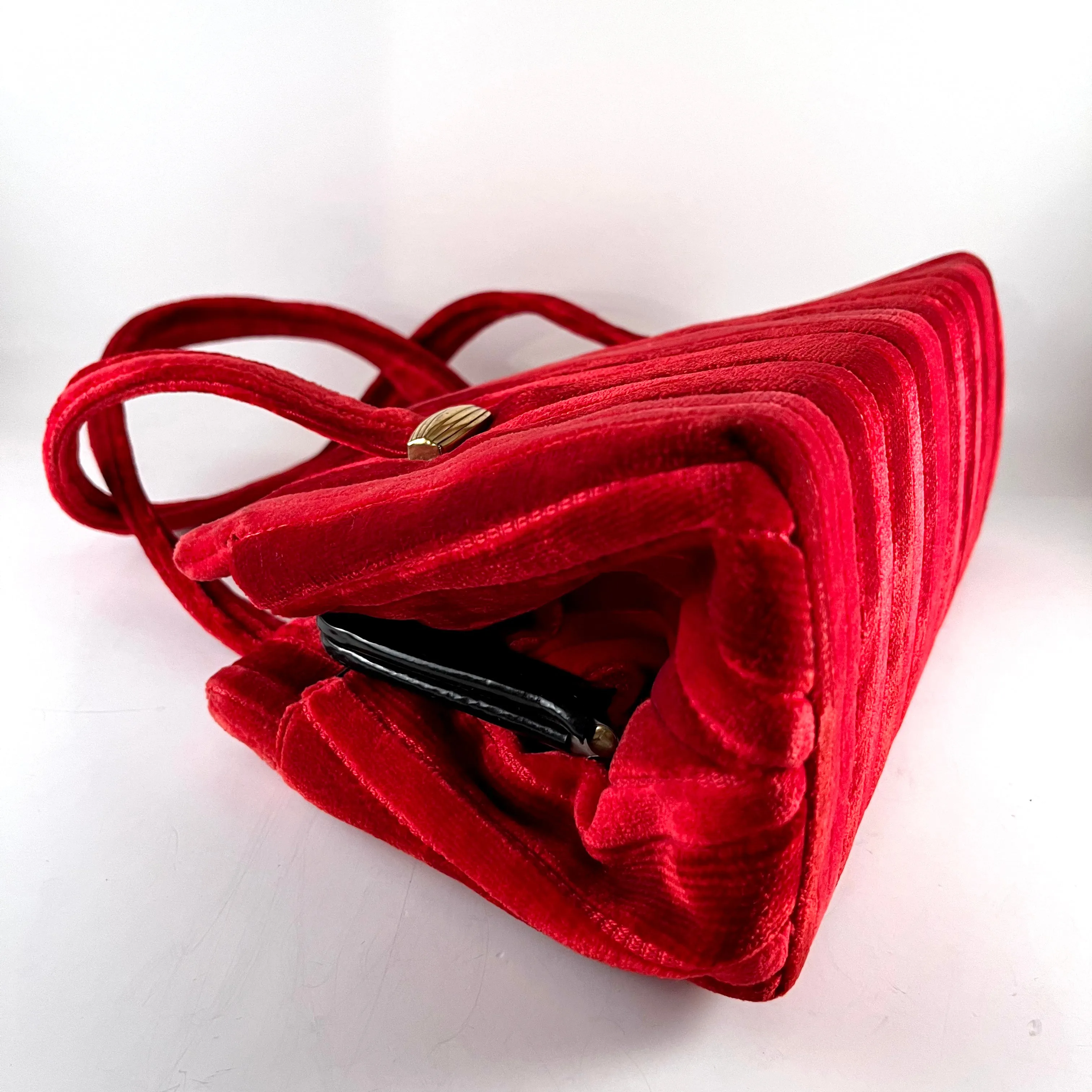 1960s Garay Velvet Carpet Handbag