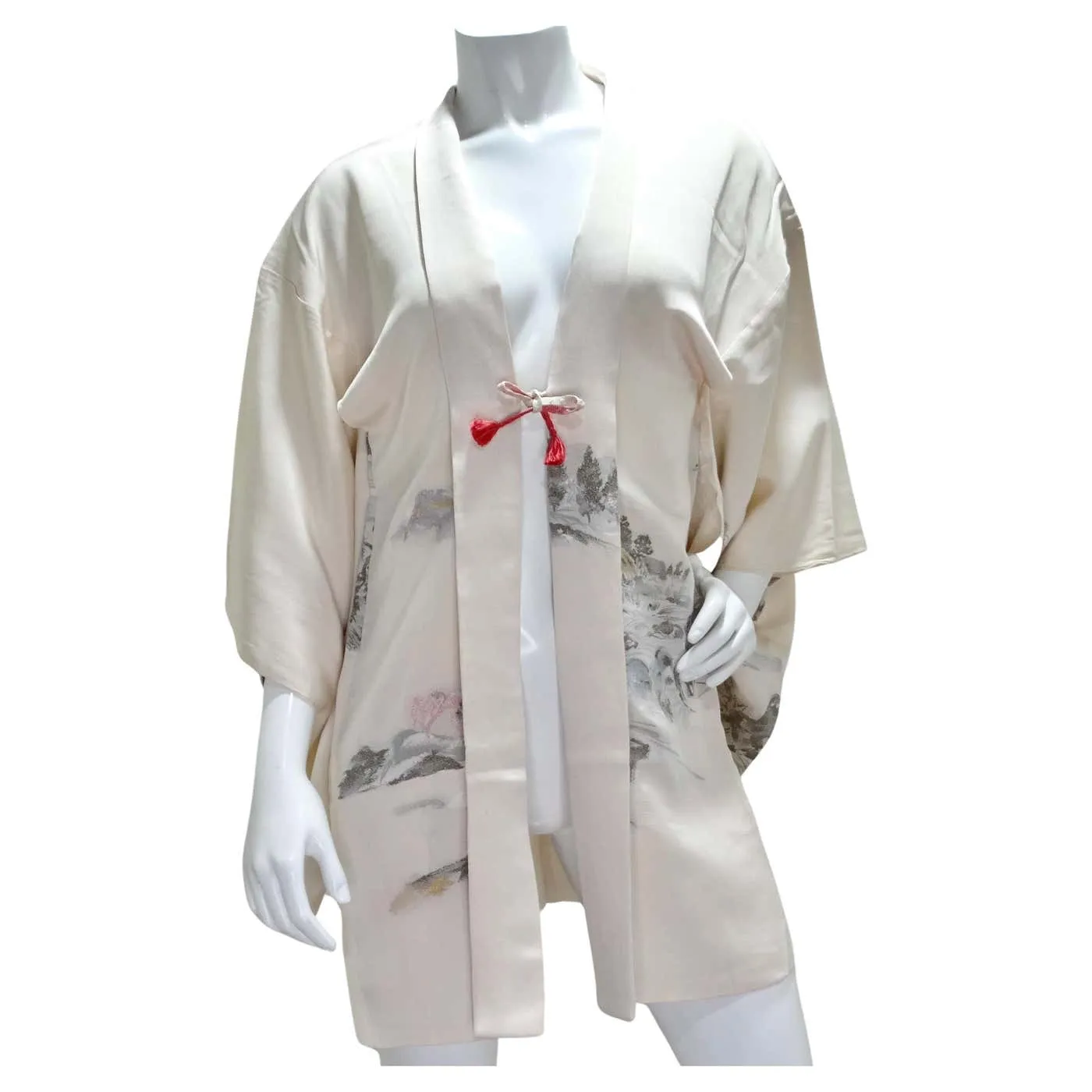 1970s Handmade Japanese Ivory Silk Kimono