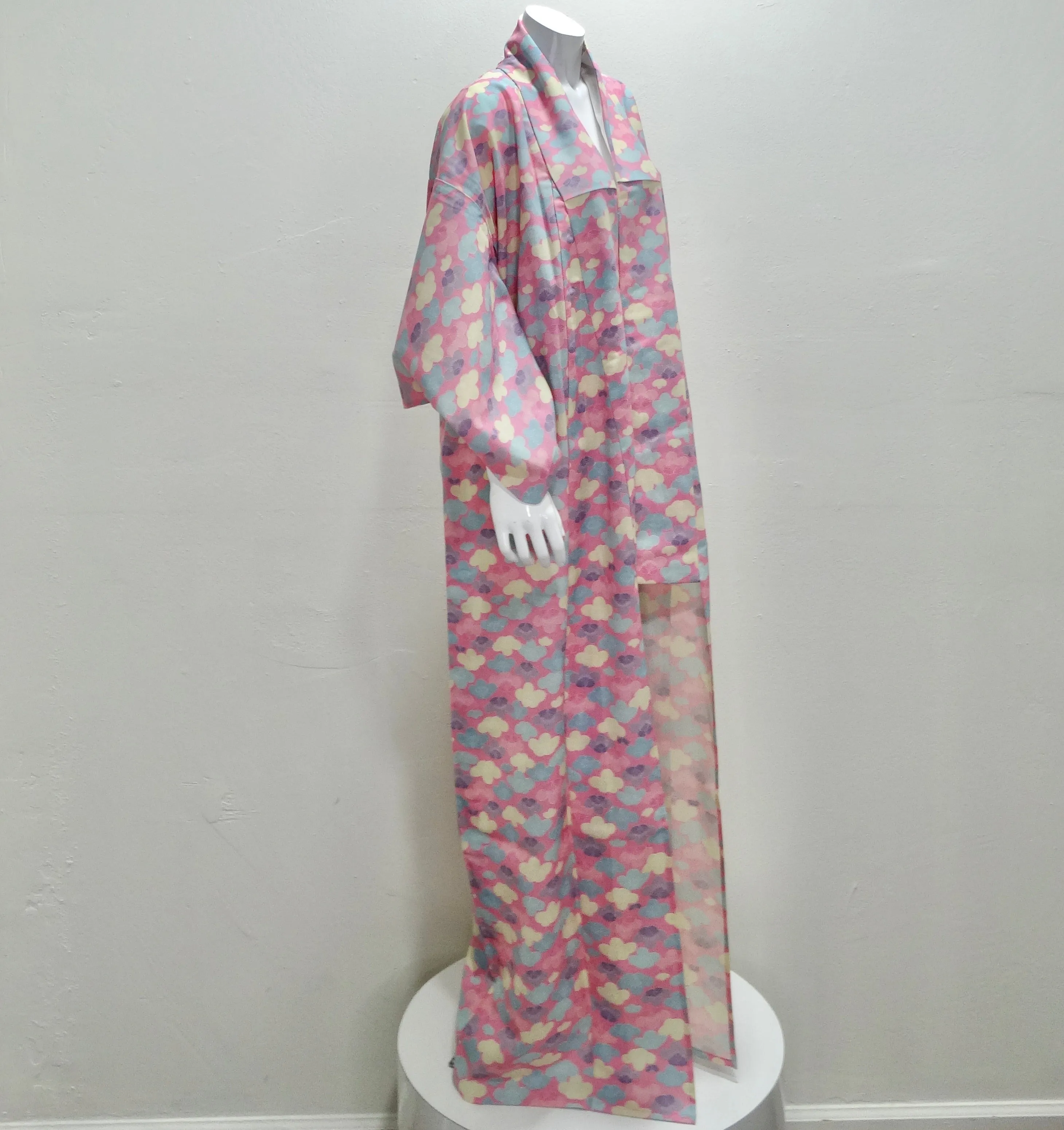 1970s Handmade Japanese Pink Cotton Long Kimono