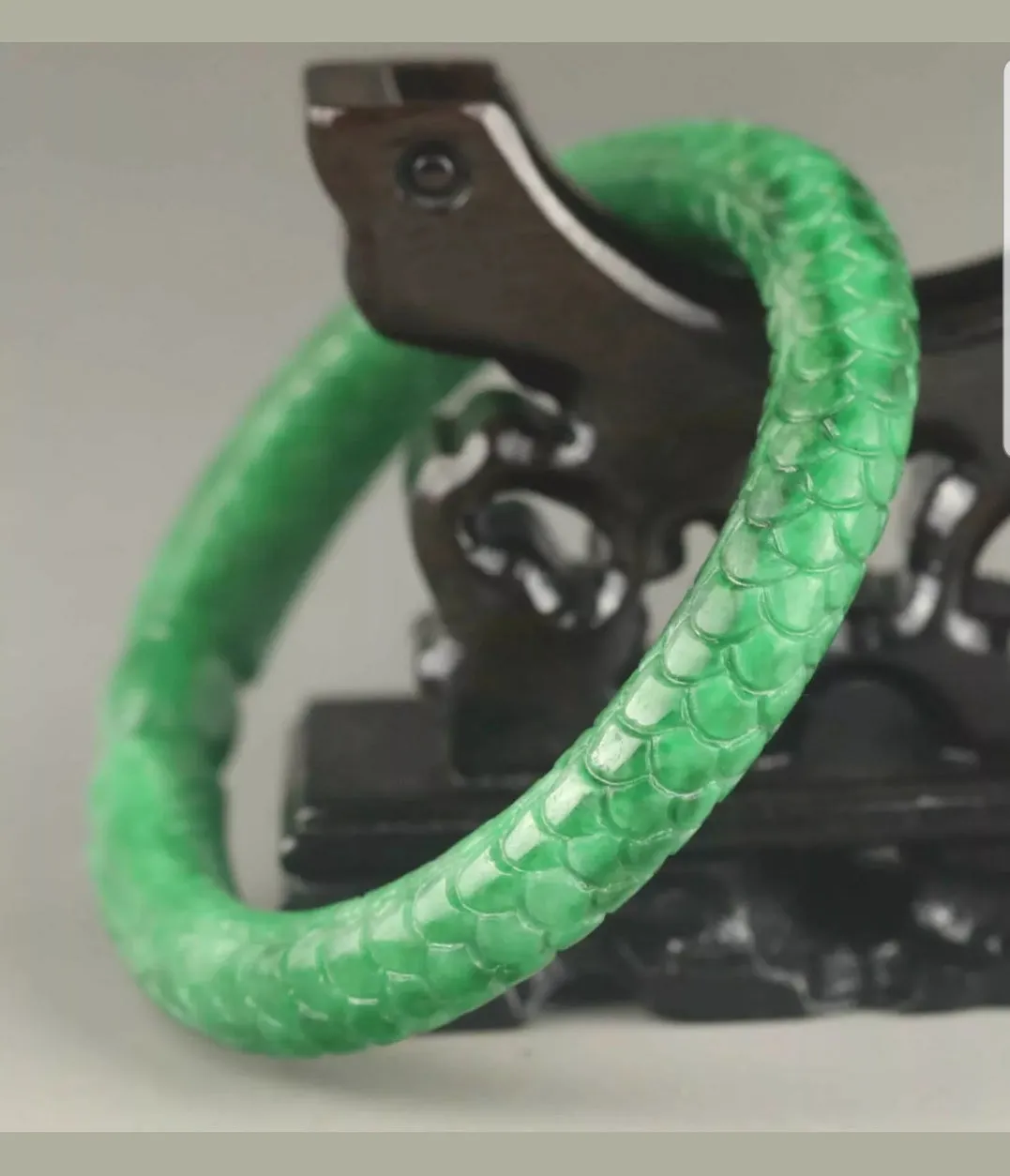 56/57/58mm Certified Natural Green Jadeite Emerald A Jade HandCarved Double Dragons Round Bracelet Bangle A-89