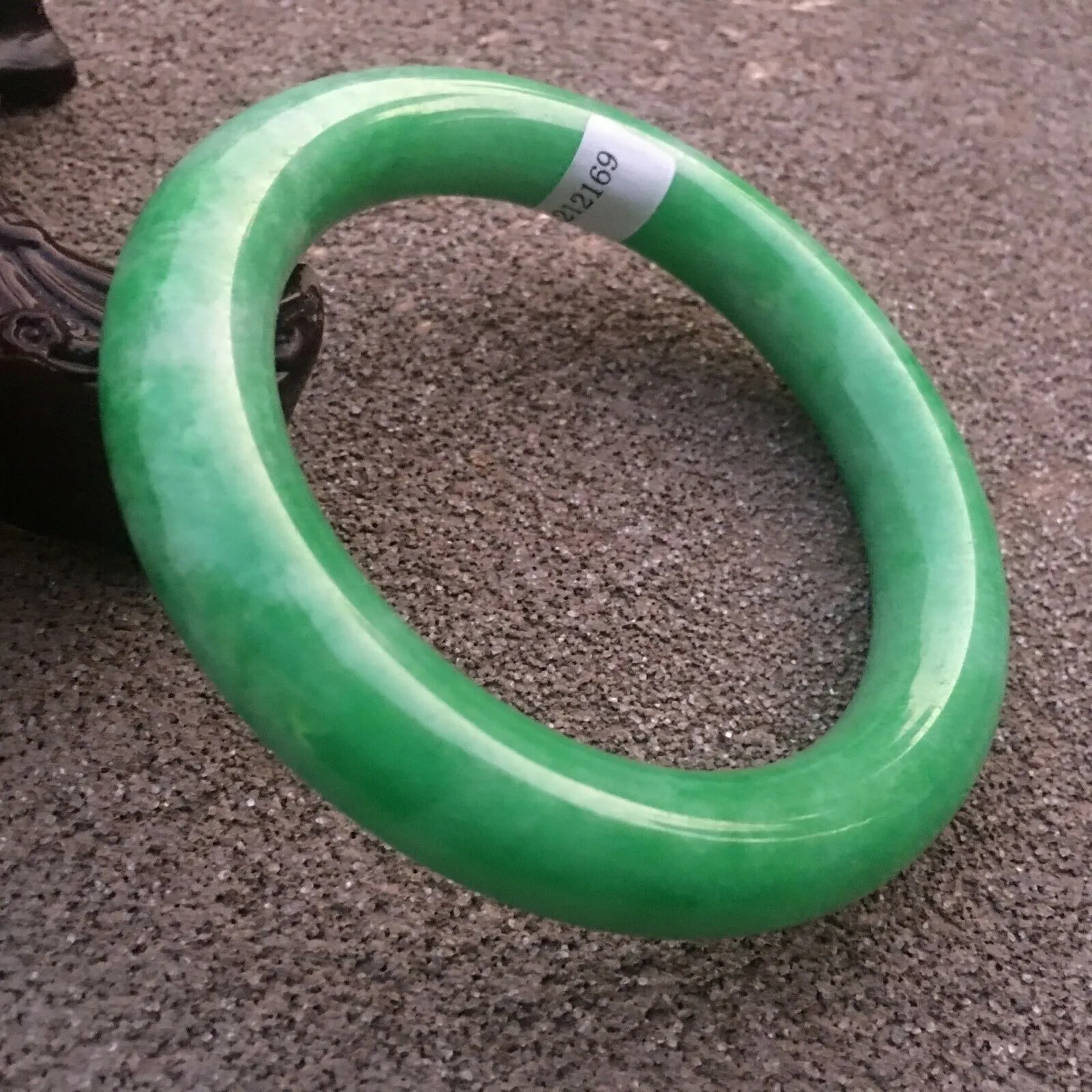 58-60mm Certified Natural Green Jadeite Emerald A Jade HandCarved Round Bracelet Bangle x2169 with Gift Box