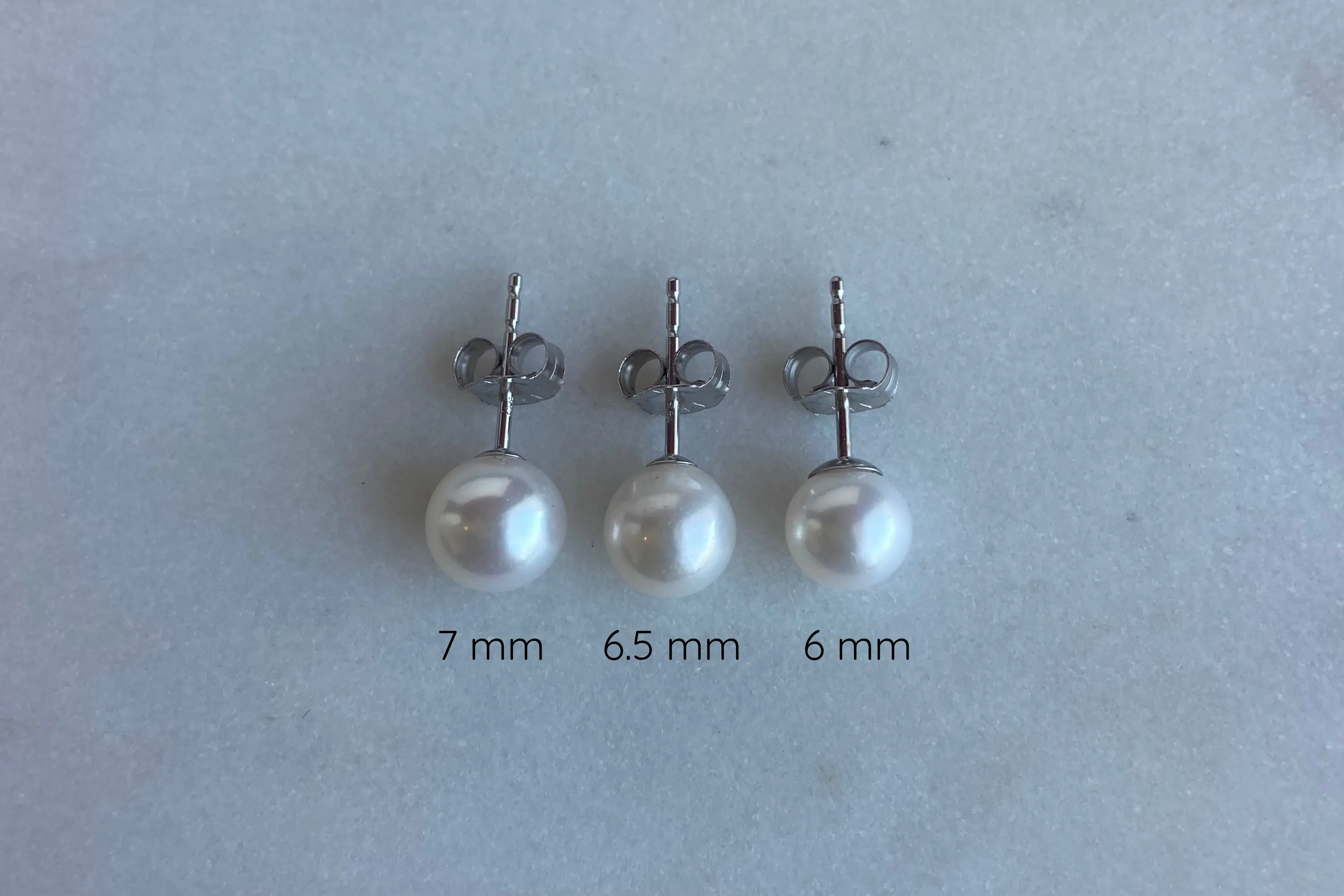 6.5mm pearl earrings