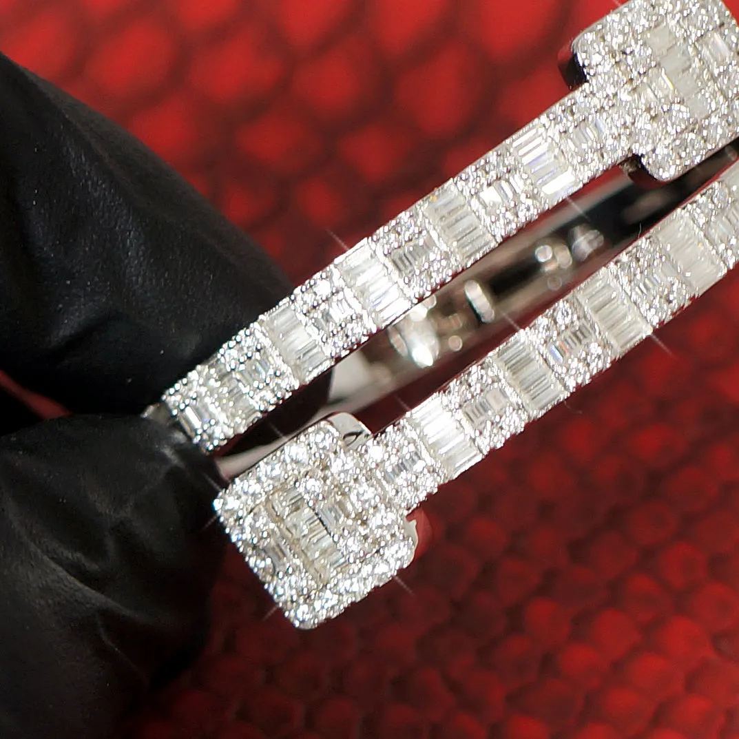 8.61 Carat VVS1 Moissanite Baguette Designer Bangle