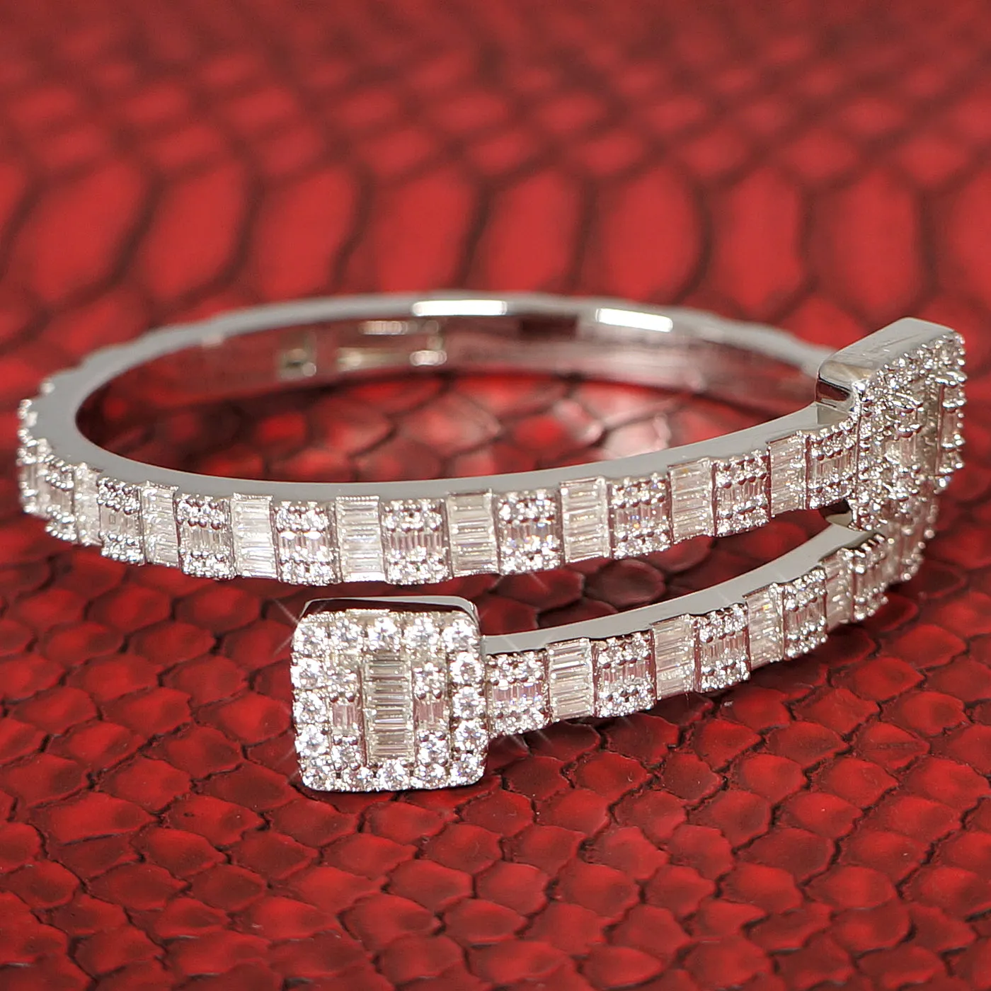 8.61 Carat VVS1 Moissanite Baguette Designer Bangle