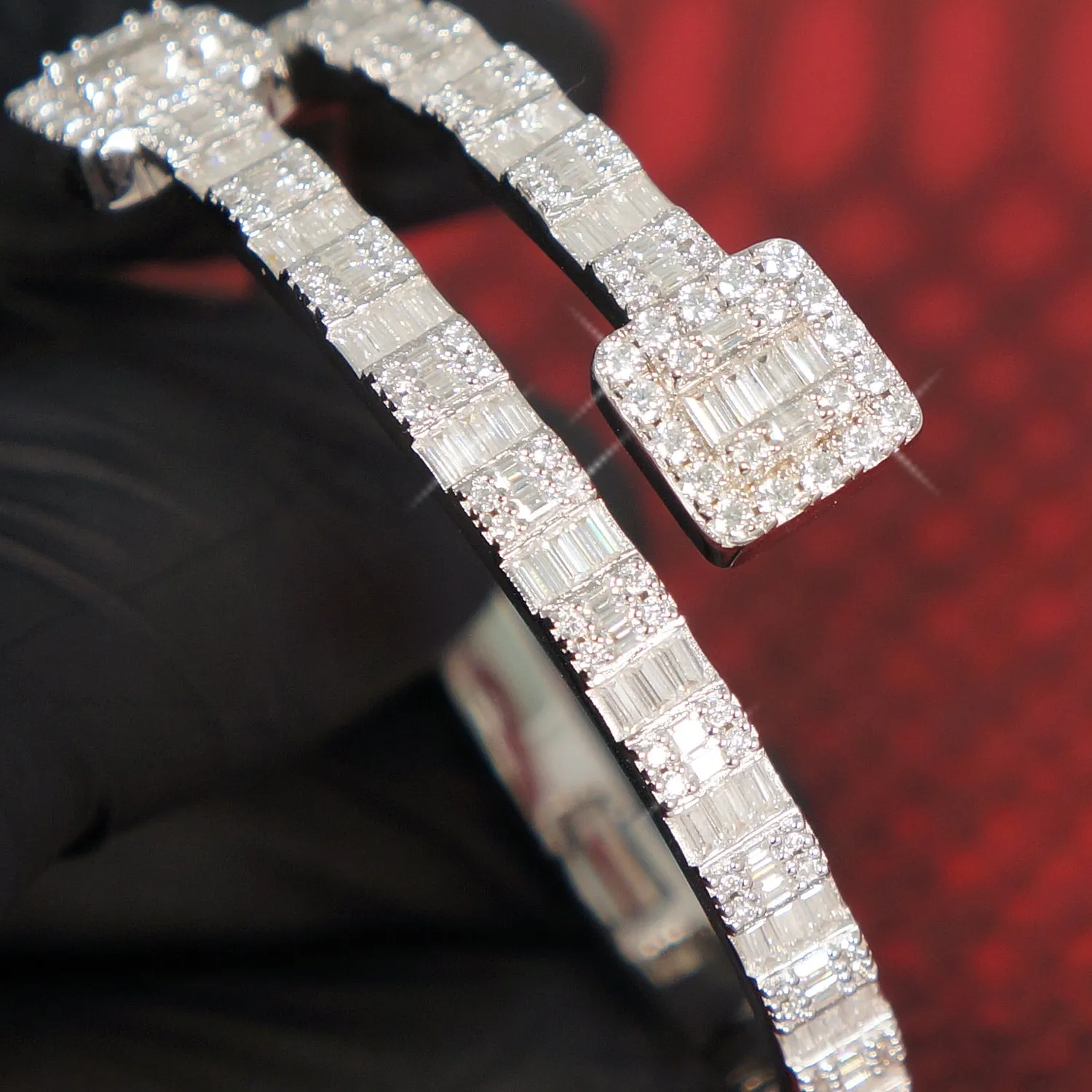 8.61 Carat VVS1 Moissanite Baguette Designer Bangle
