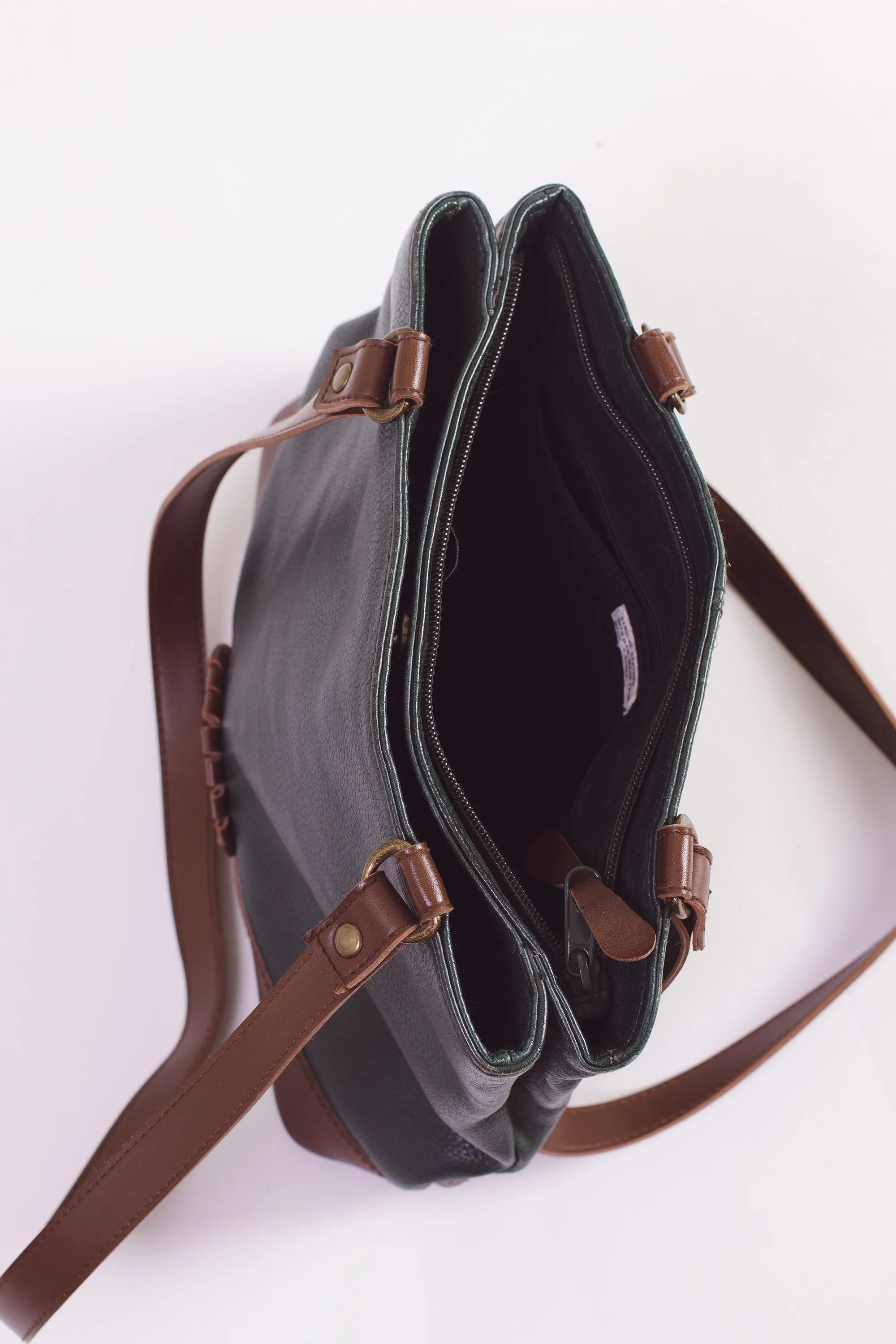 90's Black Leather Purse