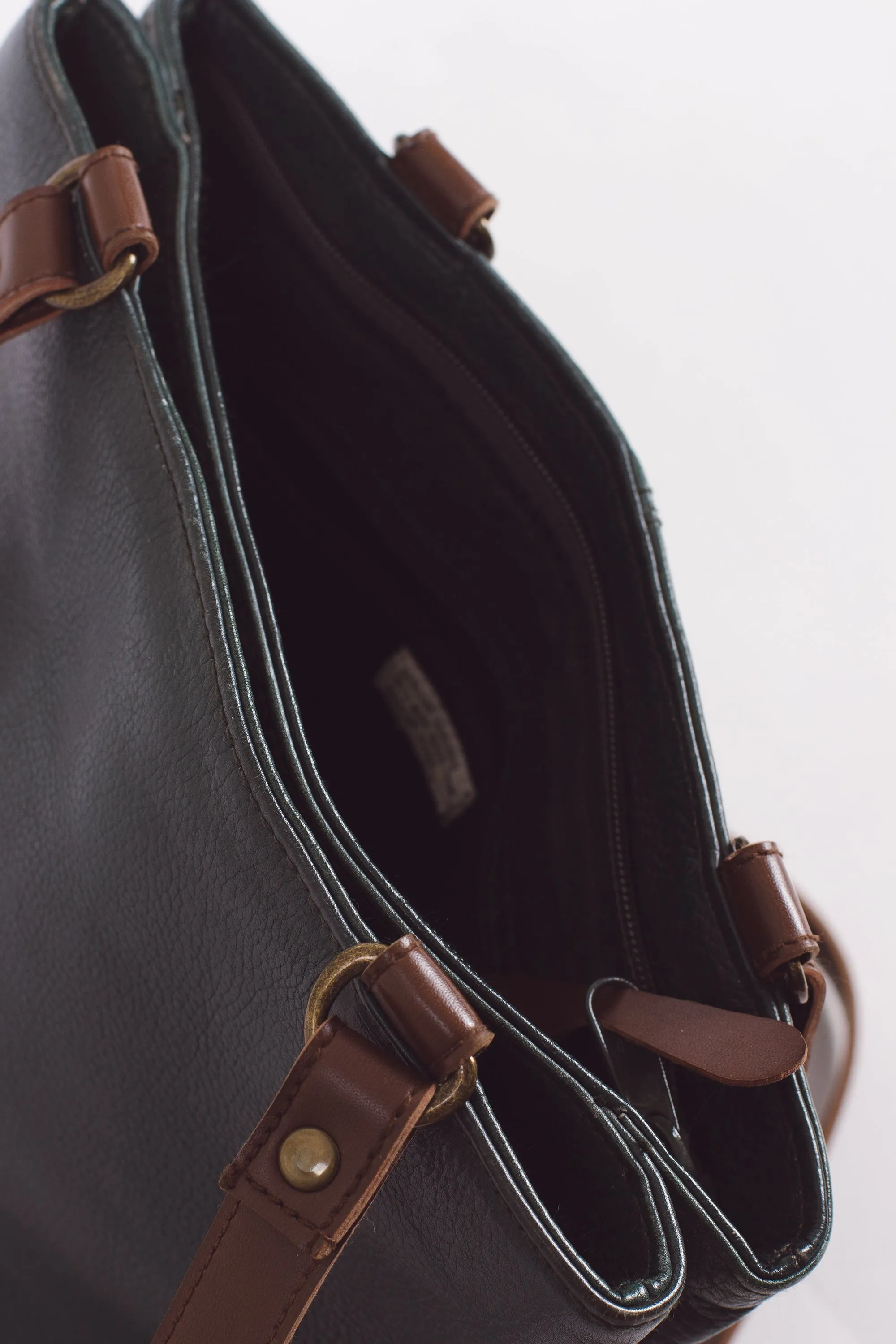 90's Black Leather Purse