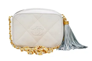 Authentic Chanel Vintage White Lizard Quilted Camera Style Handbag