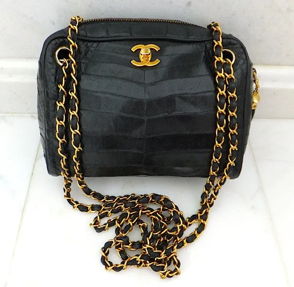 Authentic Chanel VNTG Blk Alligator Camera Handbag