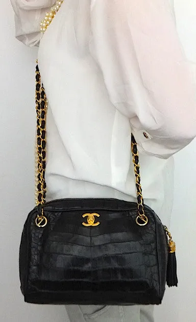 Authentic Chanel VNTG Blk Alligator Camera Handbag
