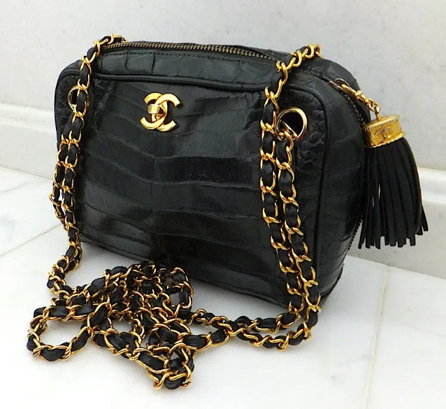 Authentic Chanel VNTG Blk Alligator Camera Handbag