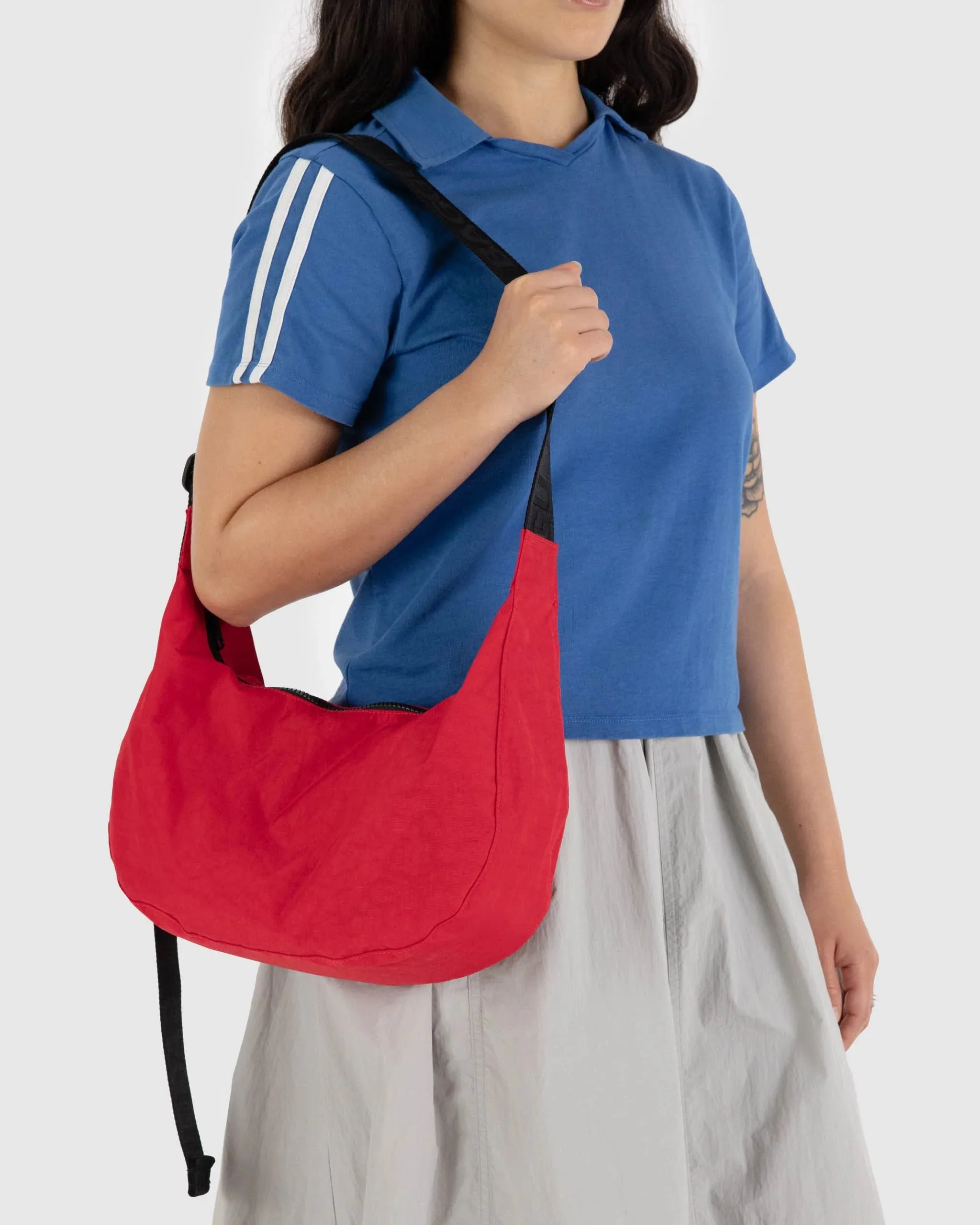 Baggu Medium Nylon Crescent Bag -  Candy Apple 47" Strap