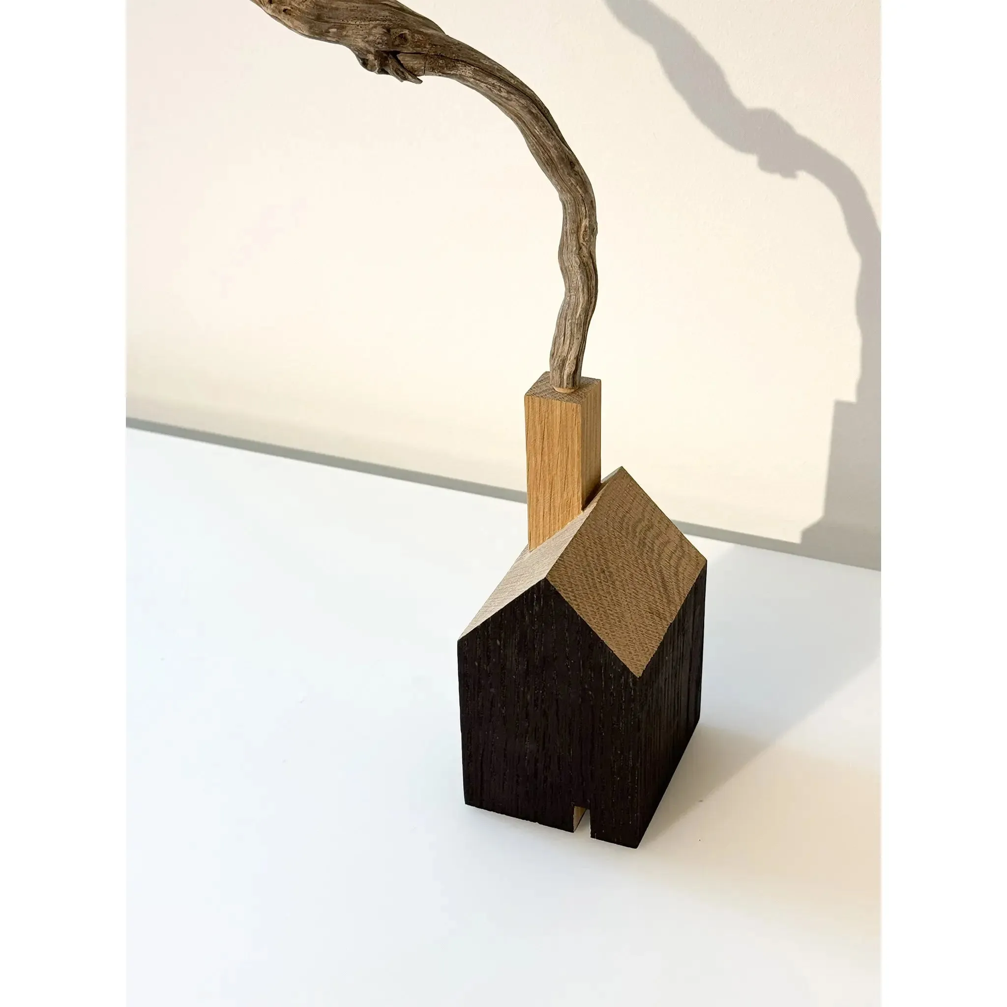 Bauhaus Smokehouse (BW22-A11)