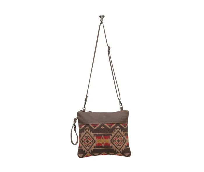 Besa Crossbody