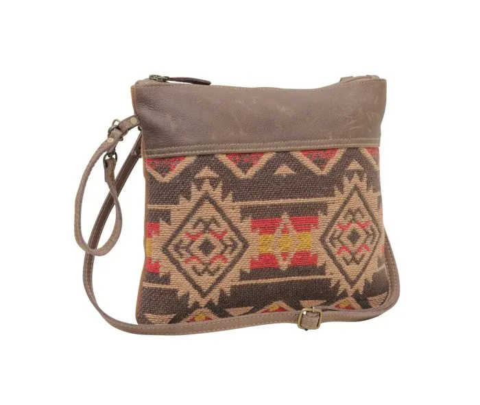 Besa Crossbody