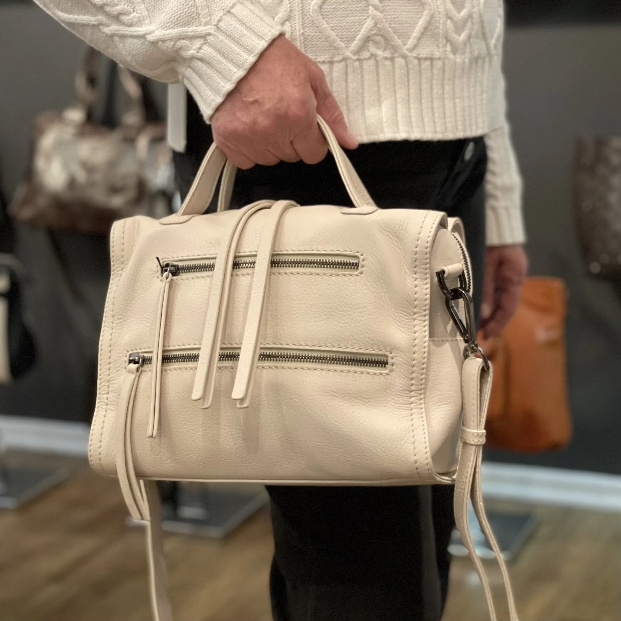 BRINKLEY Off White