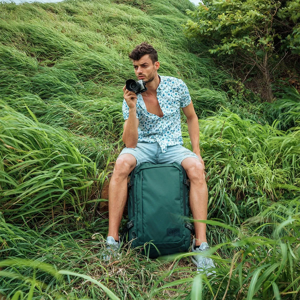 CabinZero ADV 42L - Adventure Cabin Backpack (Mossy Forest)