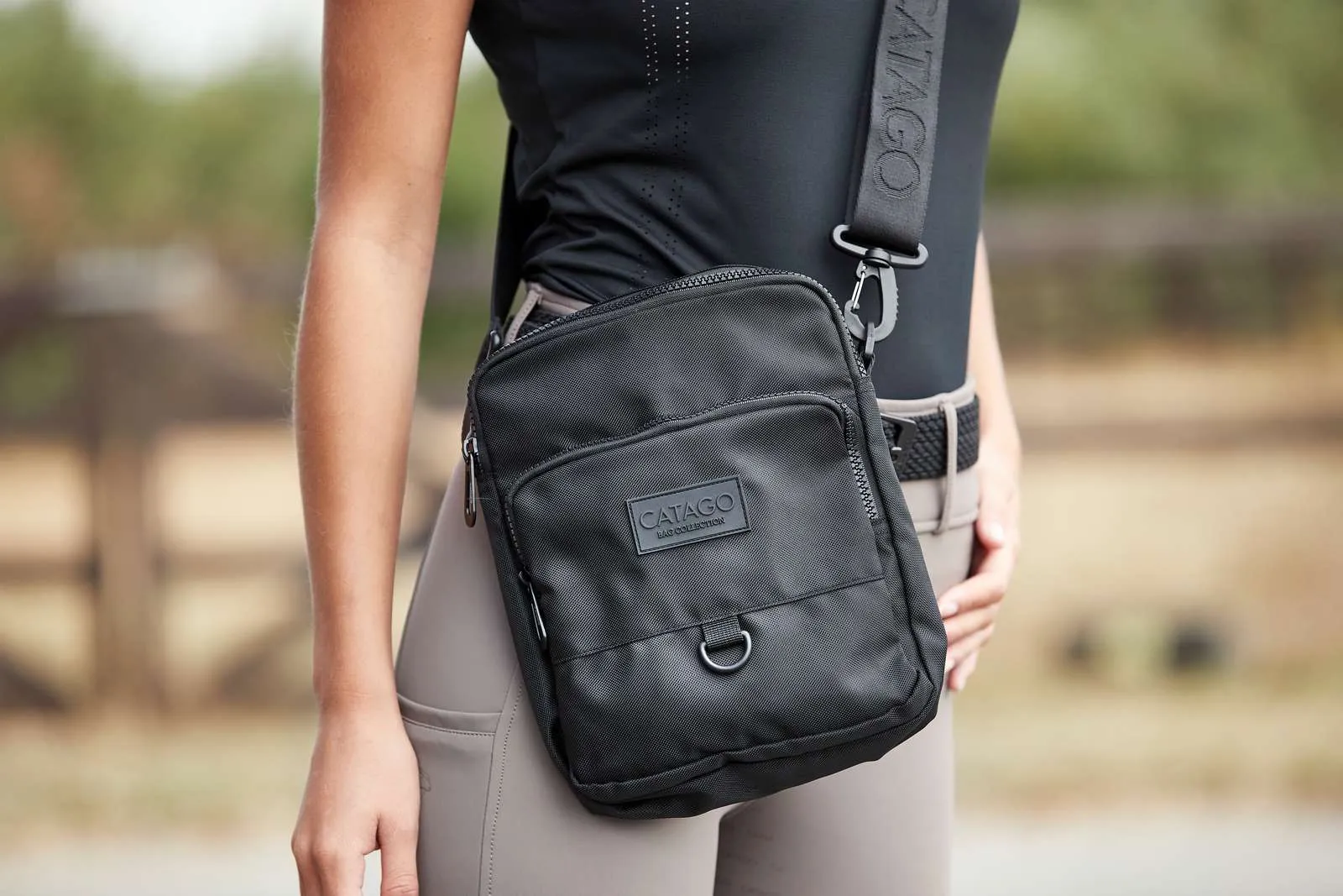Catago Crossbody taske