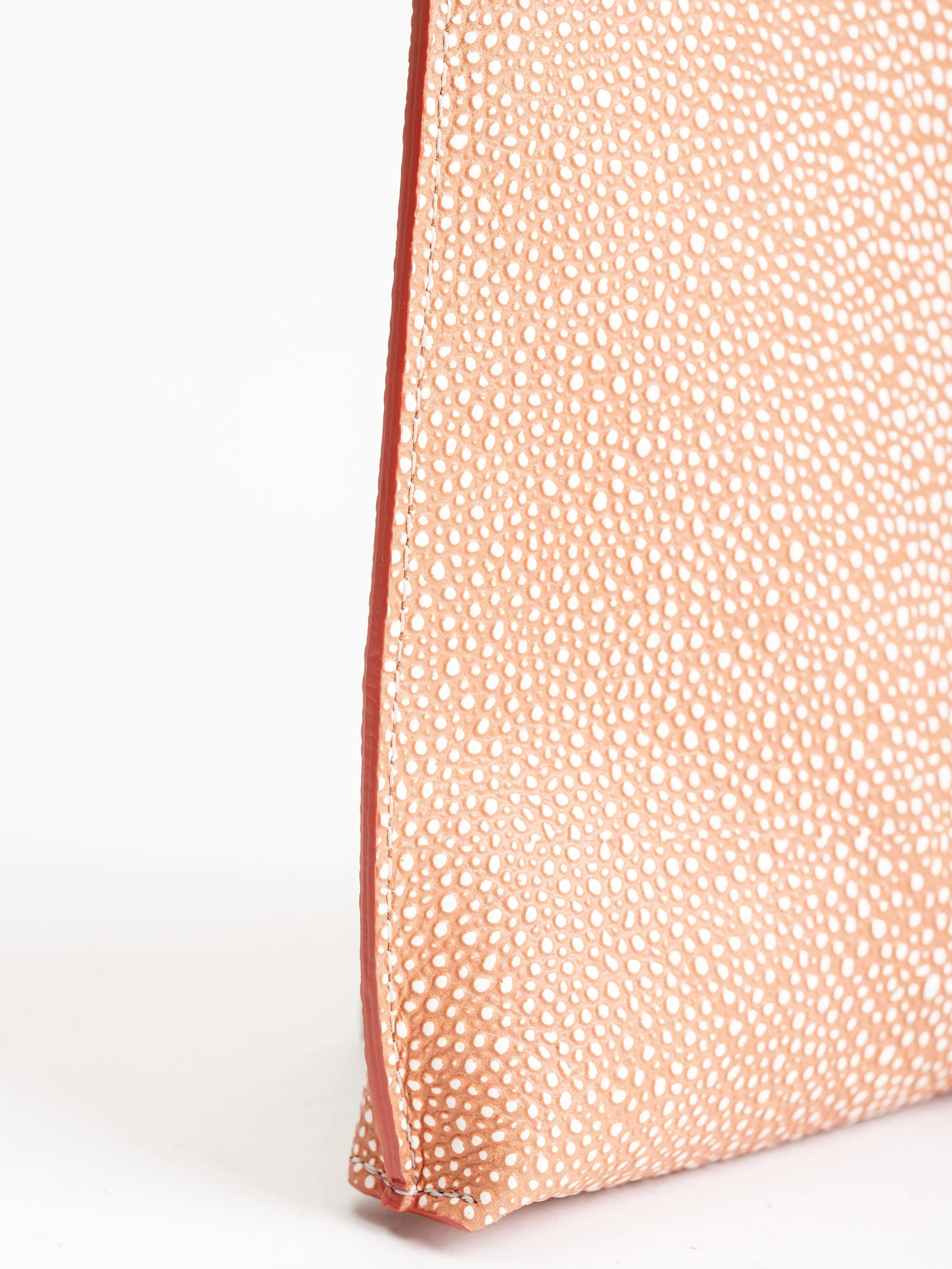 cell pouch - coral shagreen