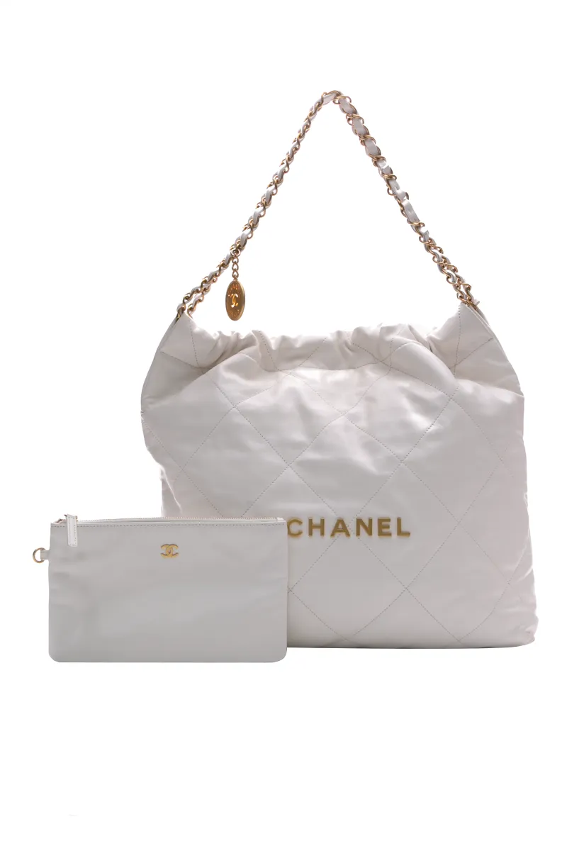 Chanel 22 Handbag