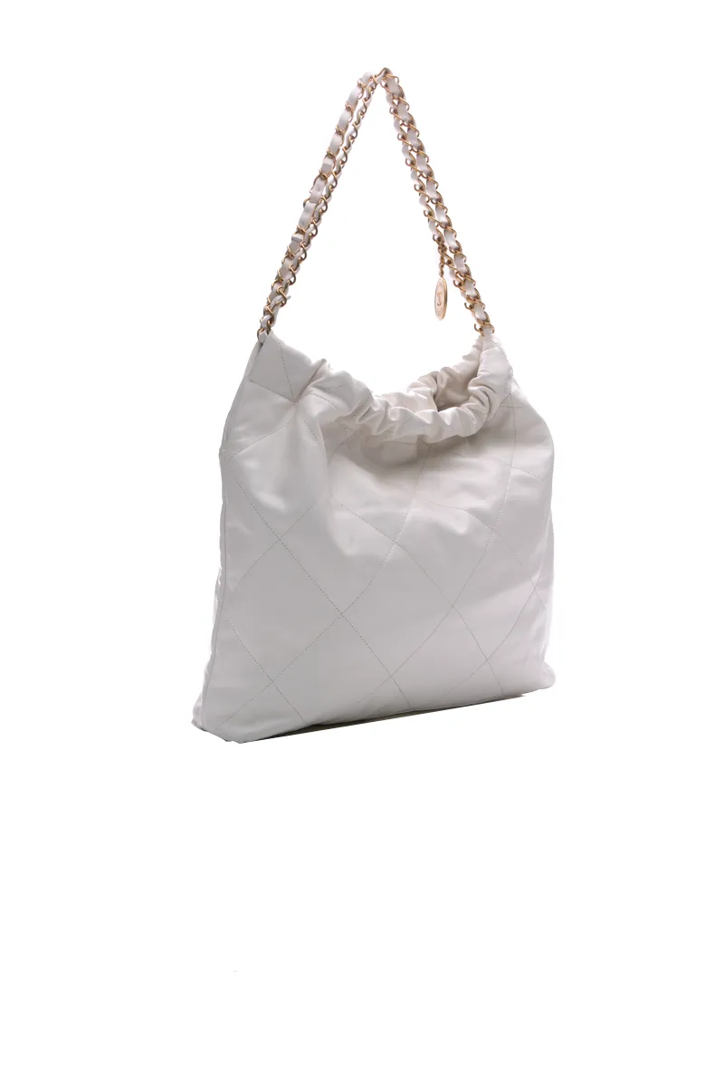 Chanel 22 Handbag