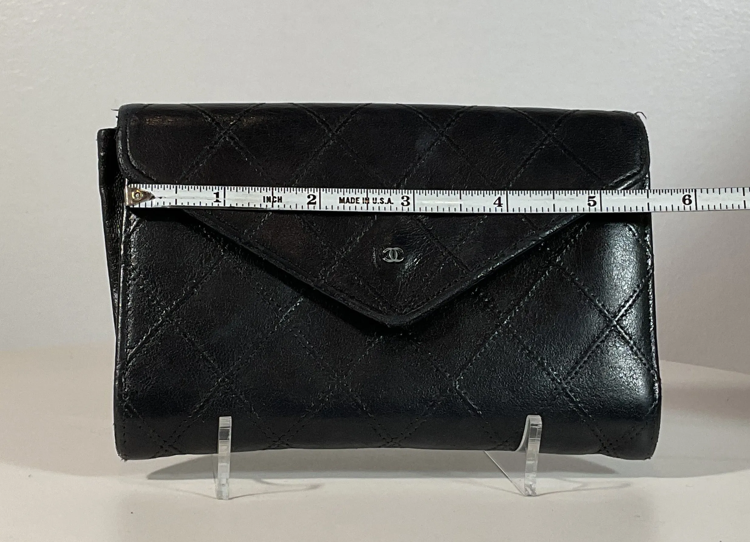 CHANEL Black Leather Quilted Wallet