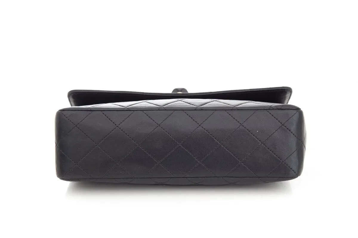 Chanel Vintage 1999 Black Quilted Lambskin Flapbag Handbag