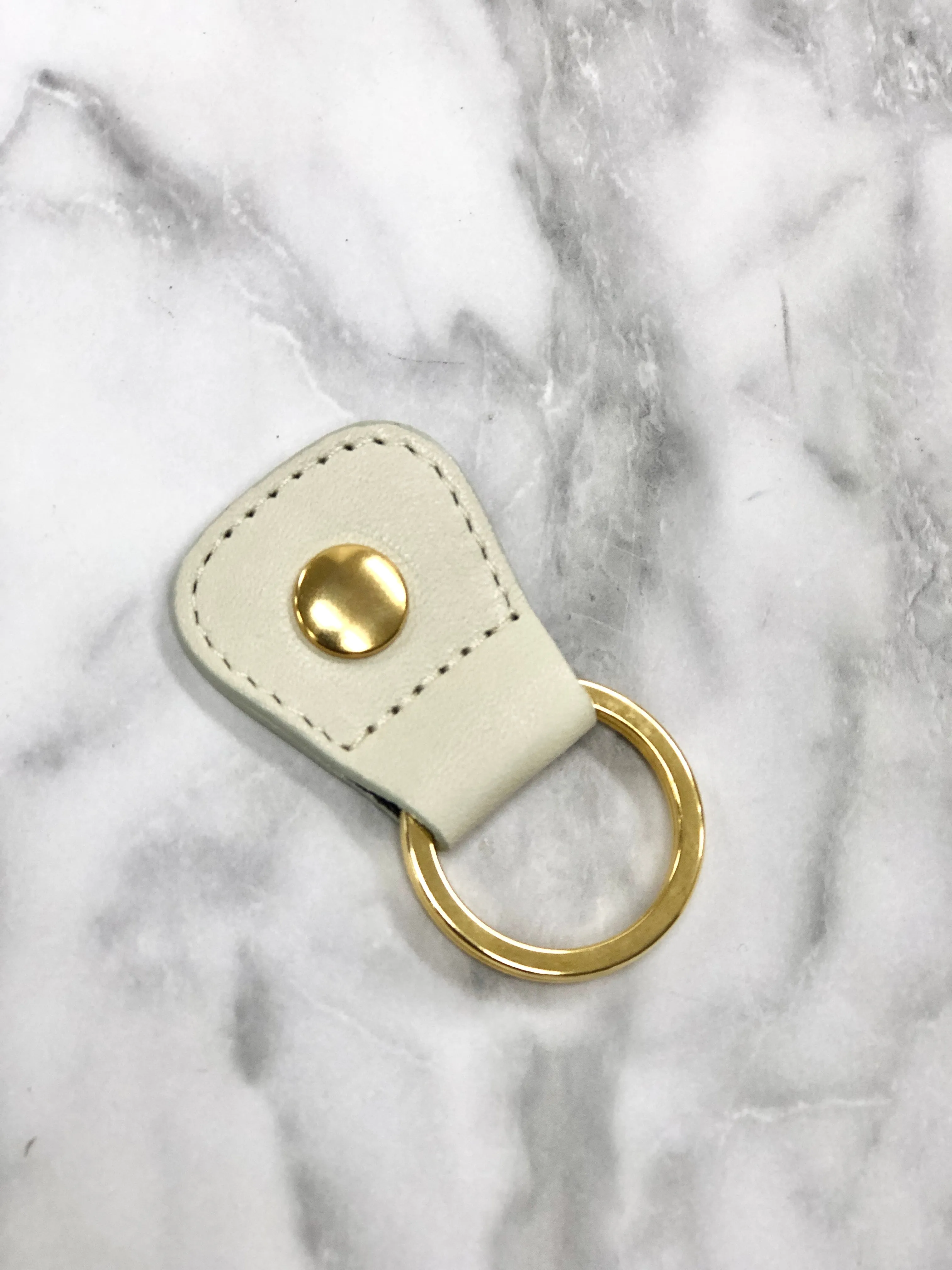 Christian Dior CD logo Leather handbag  White Vintage jnzf2z