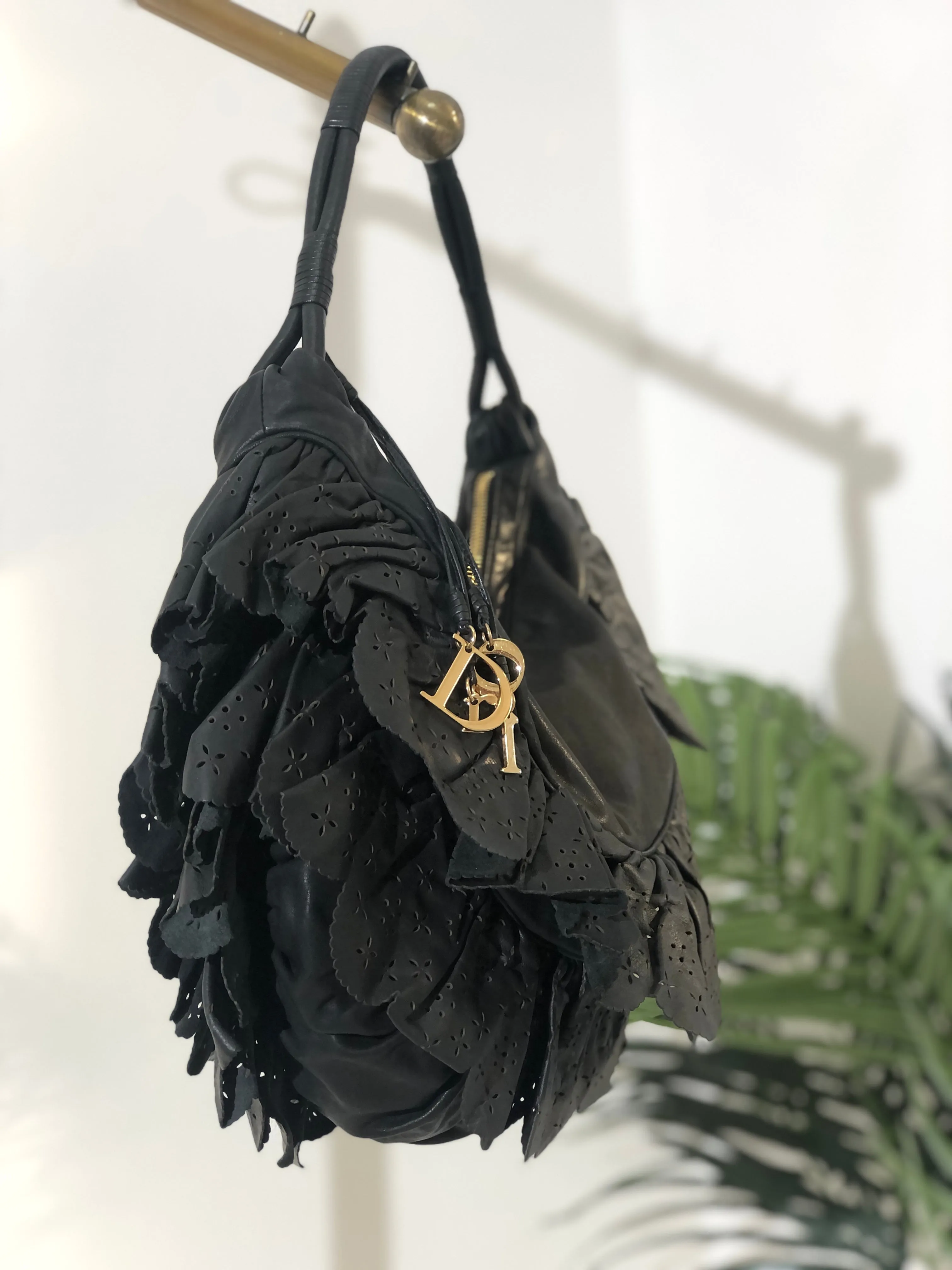 Christian Dior  Logo Charm Cut Out Leather Handbag Shoulder bag Black Vintage 54pzak