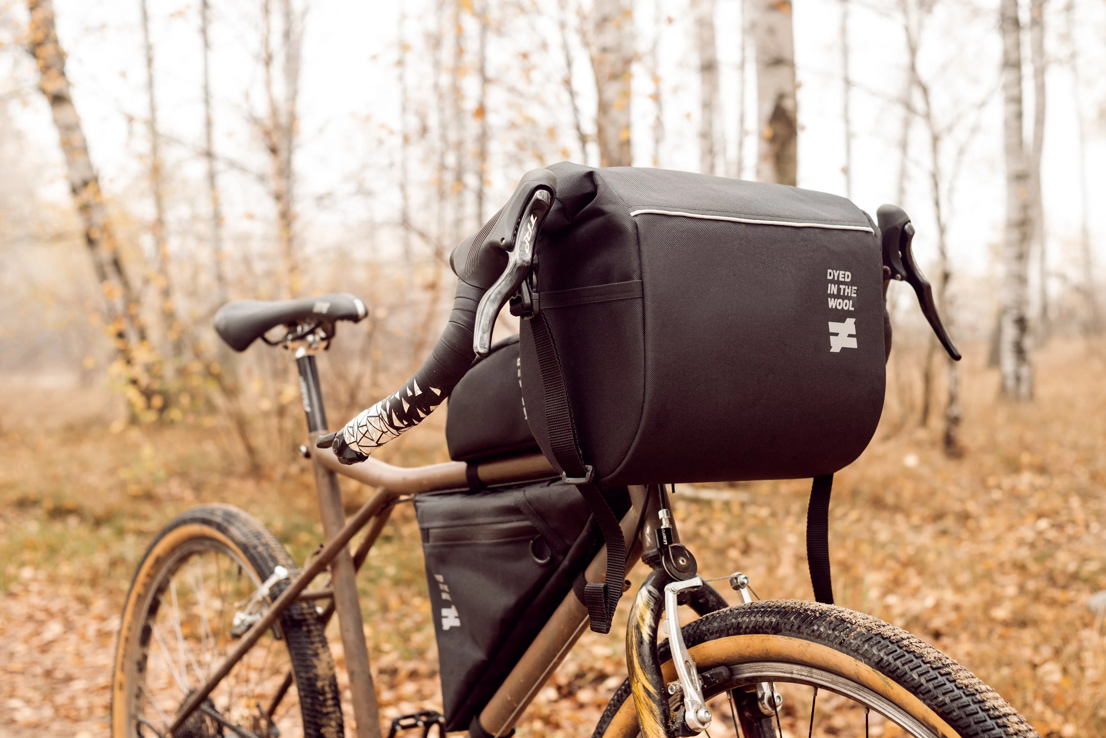 CORE: WEEKEND BAR BAG