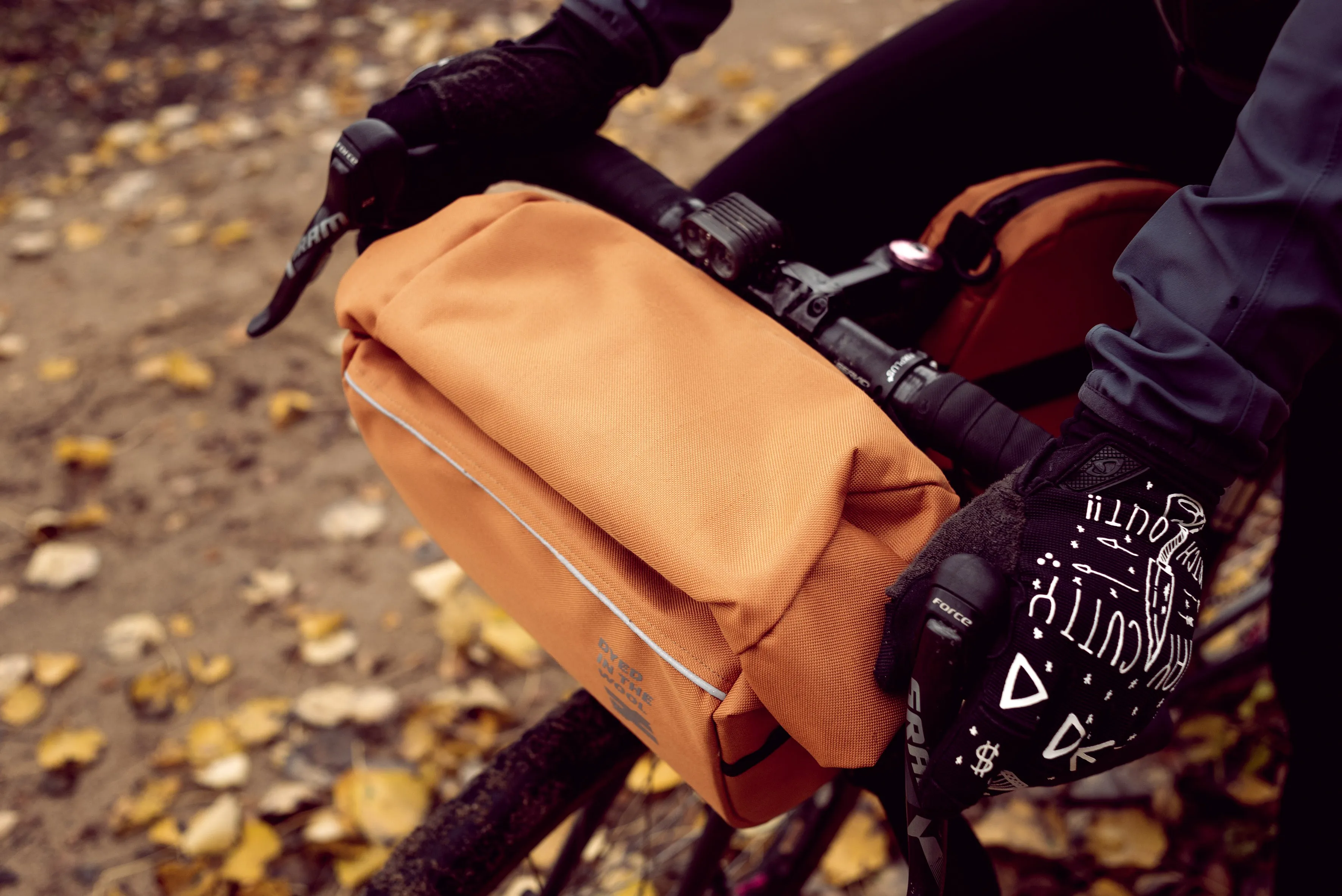 CORE: WEEKEND BAR BAG