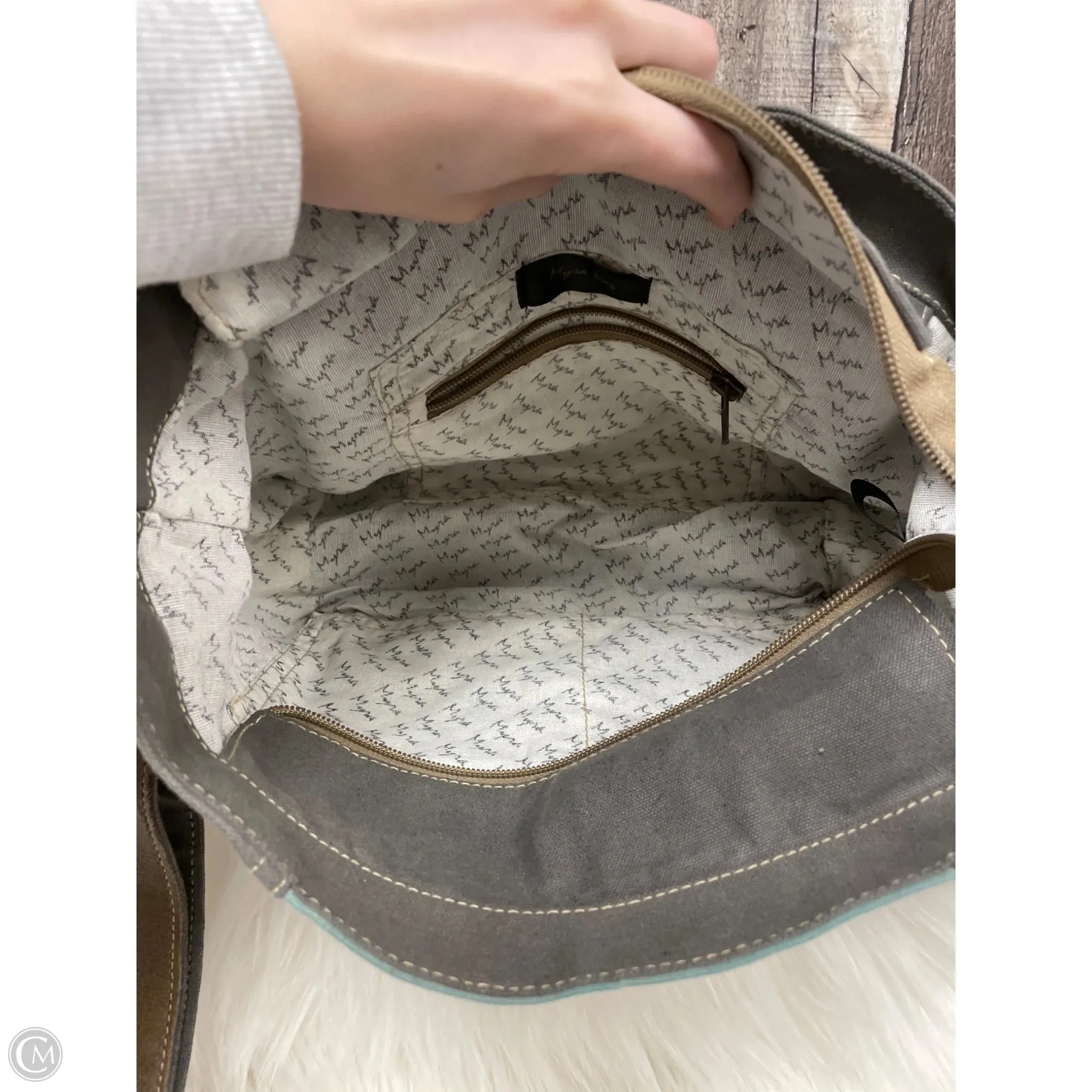 Crossbody By Myra, Size: Medium
