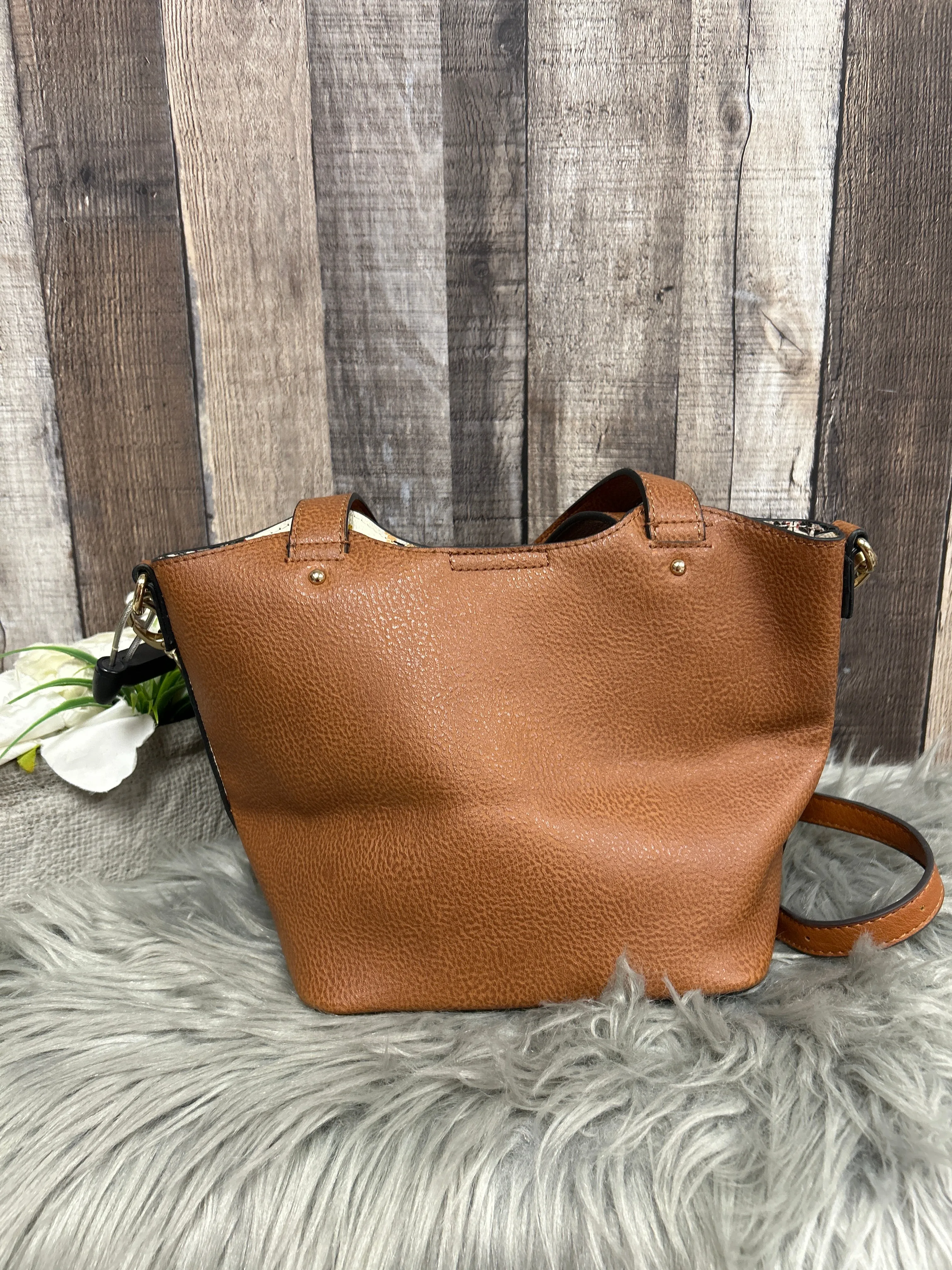 Crossbody By Steve Madden, Size: Medium