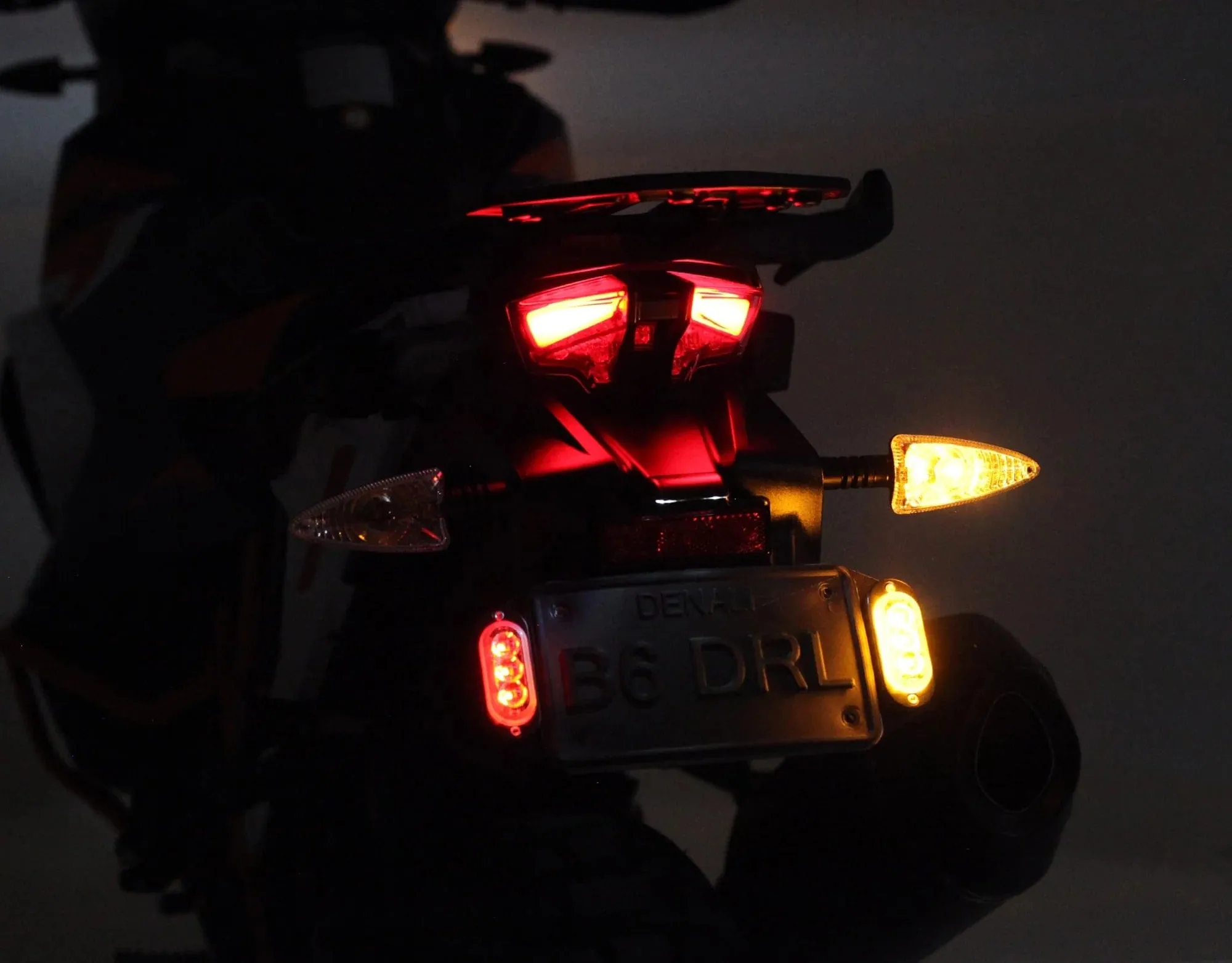 Denali plug-and-play T3 knipperlichten voor de KTM 1290 Adventure 2021-