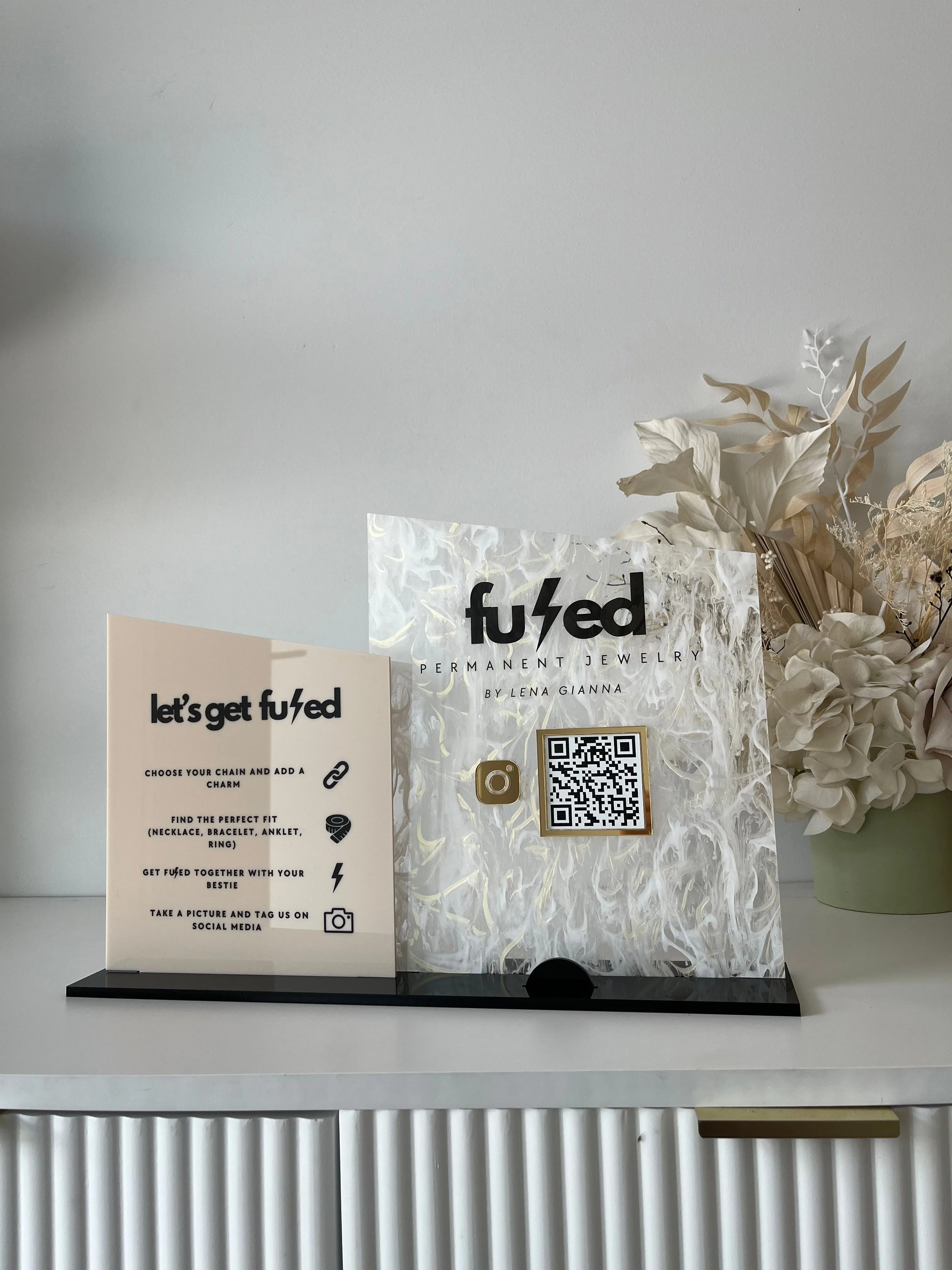 Double Angled - Logo, QR, Card Holder   Info