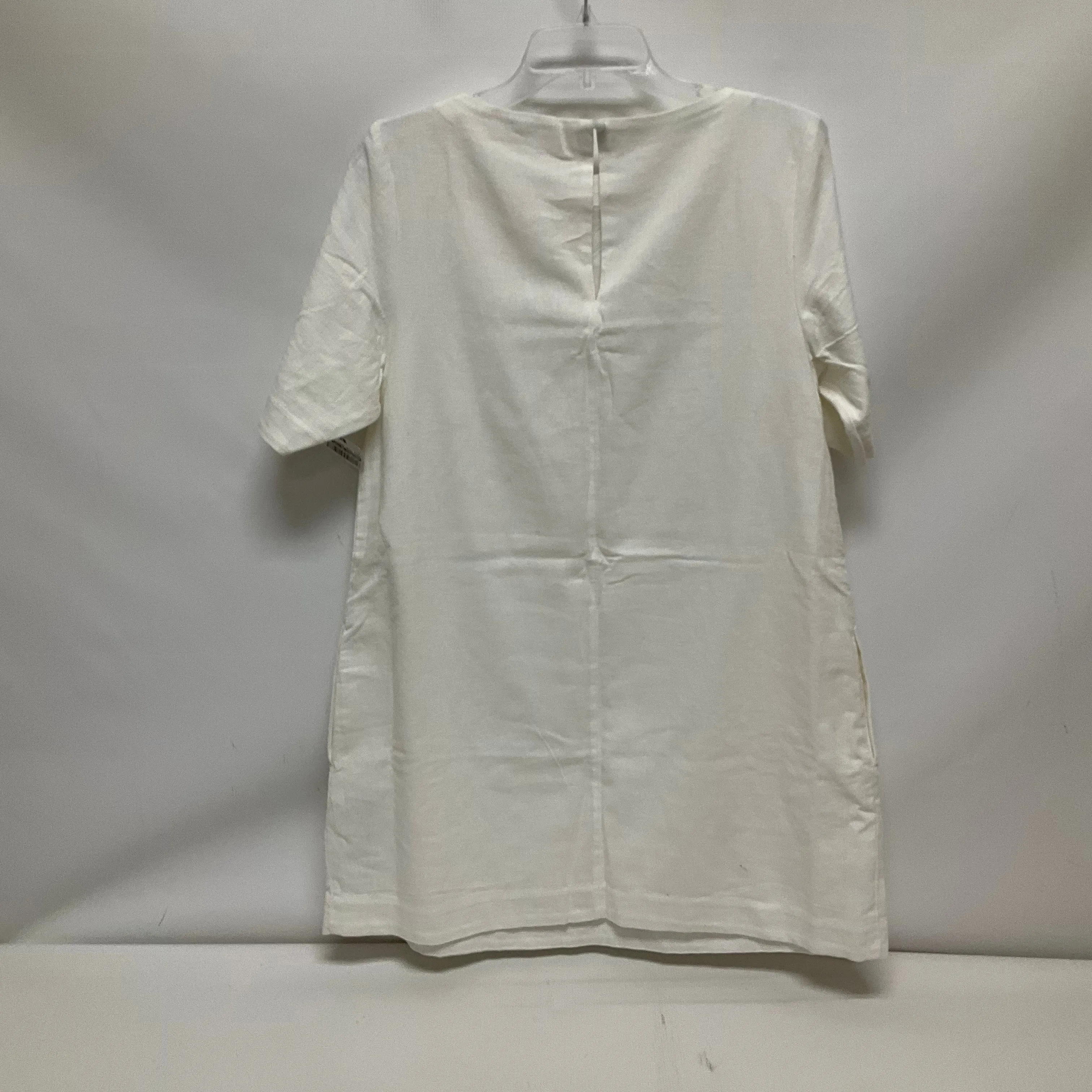 Dress Casual Short By Abercrombie And Fitch  Size: L