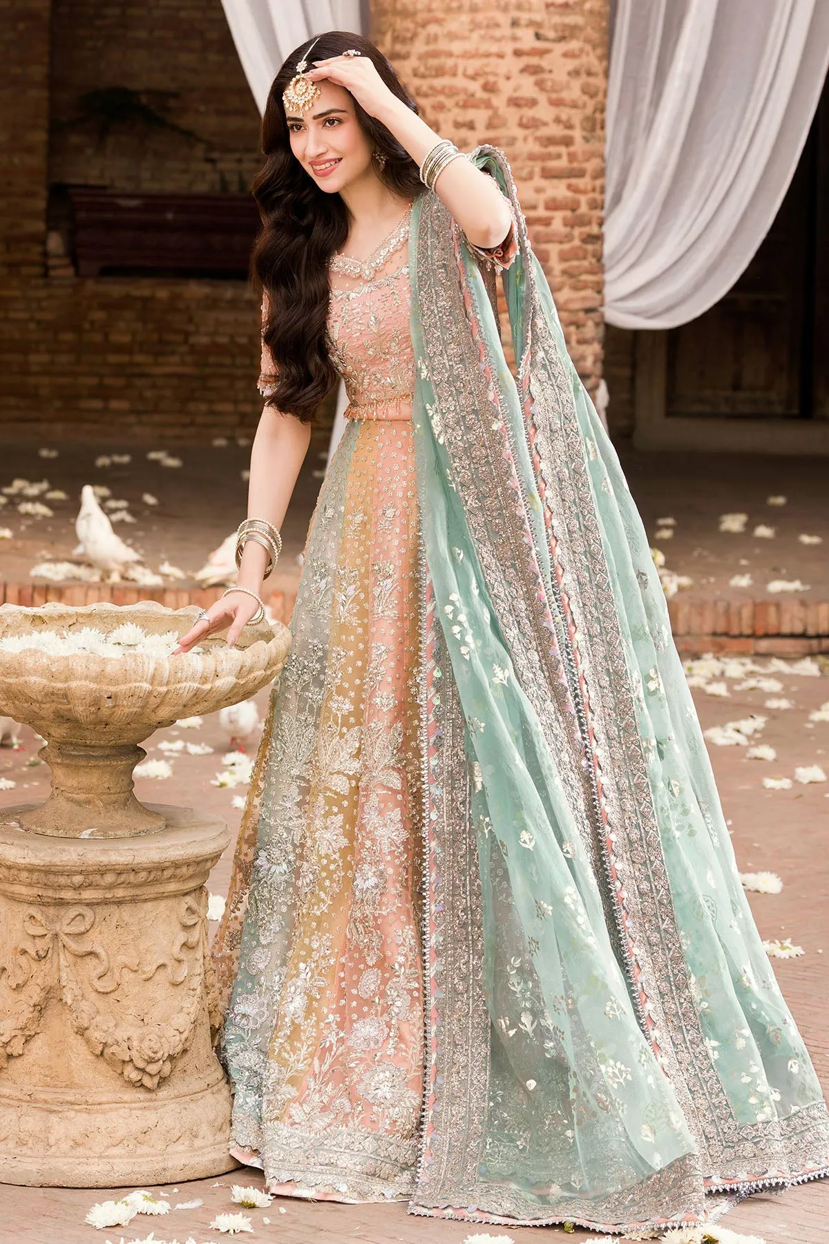 Elegant Lehenga Choli Bridal Pakistani Wedding Dress