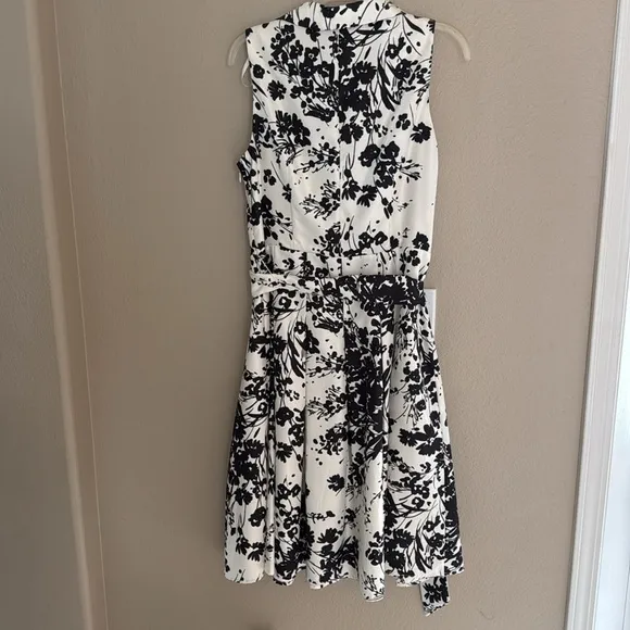 Floral Black and White Sleeveless Dress