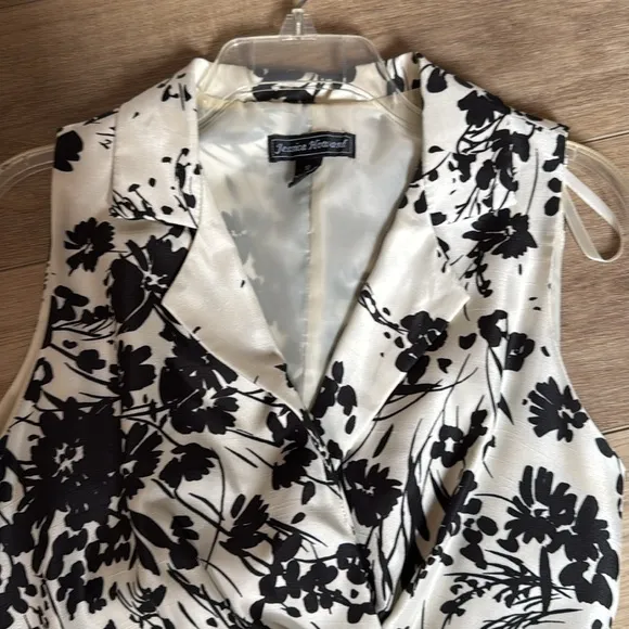 Floral Black and White Sleeveless Dress