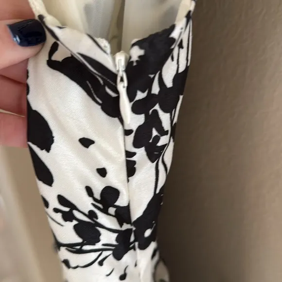 Floral Black and White Sleeveless Dress