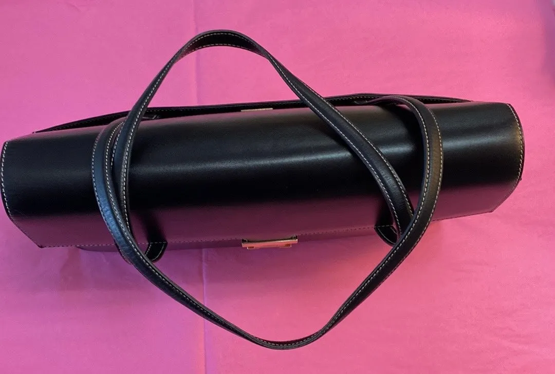 GUCCI Smooth Leather Lady Lock Shoulder Bag In Black