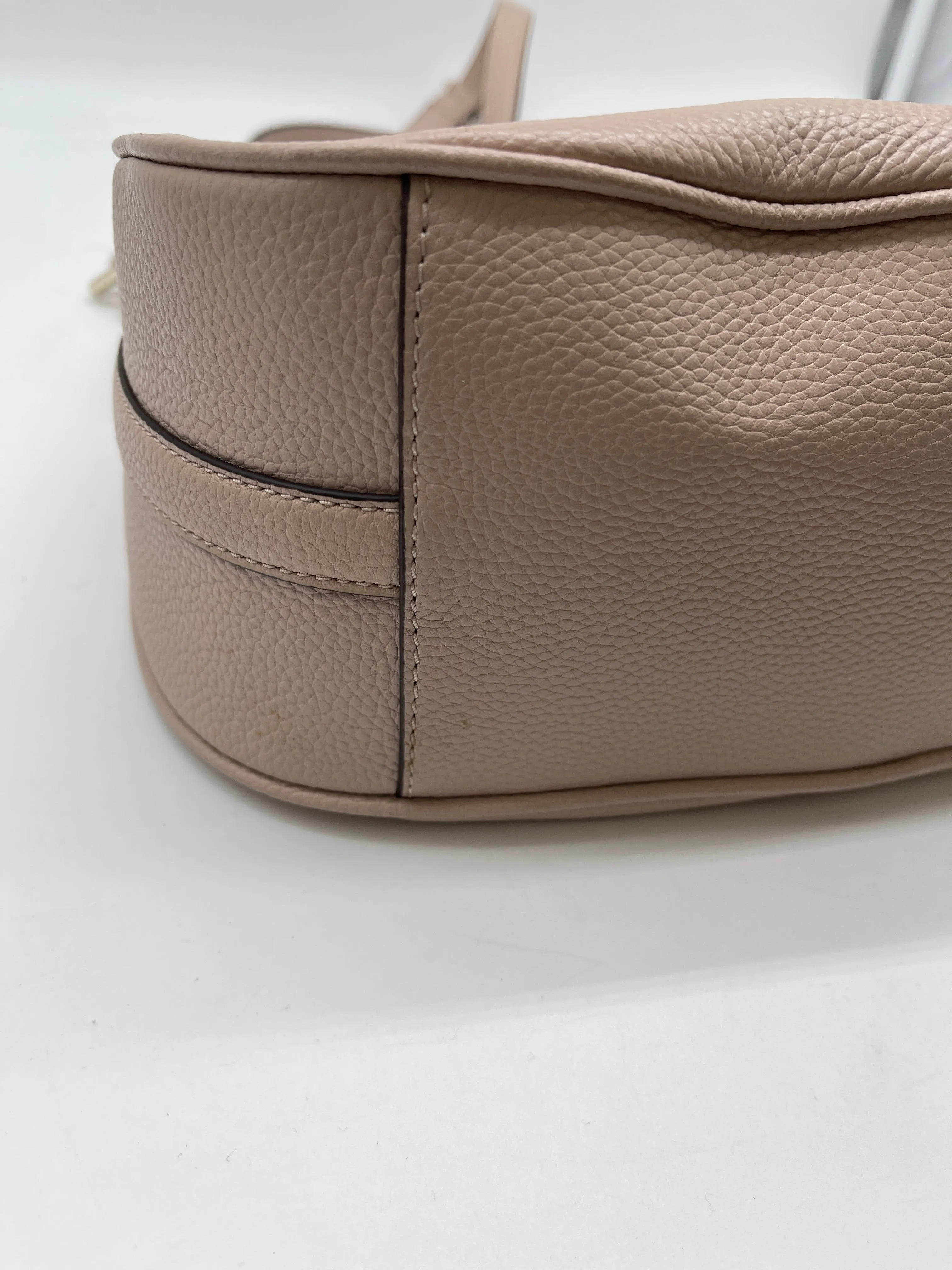 Handbag Designer By Kate Spade, Size: Large