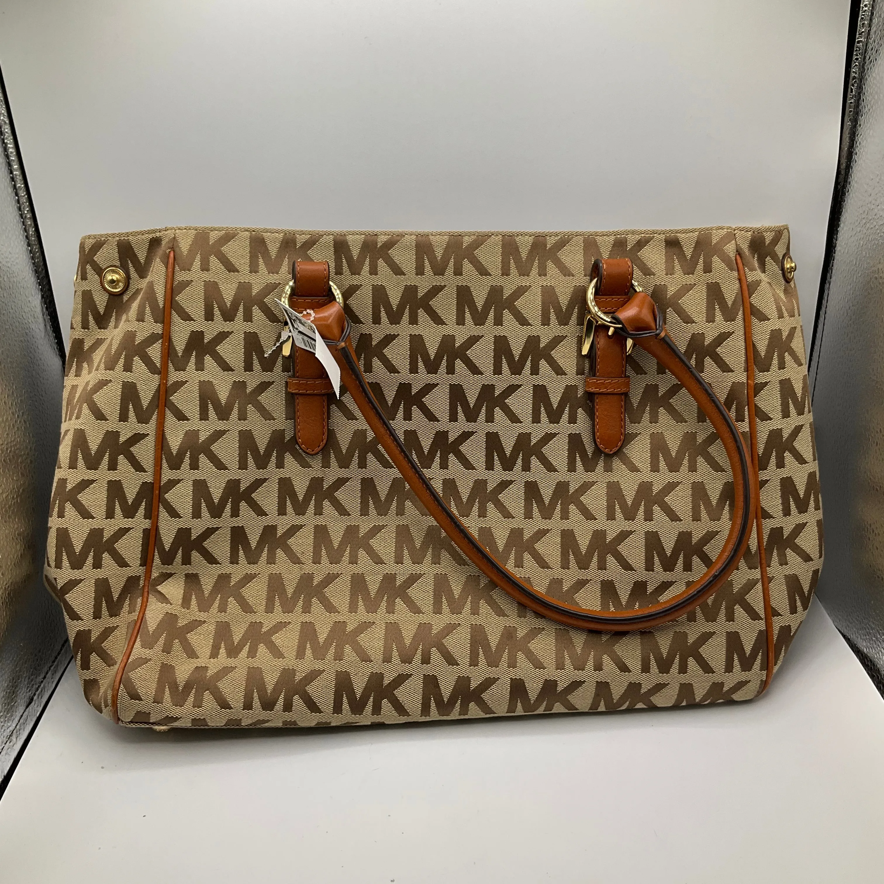 Handbag Designer By Michael Kors, Size: Large