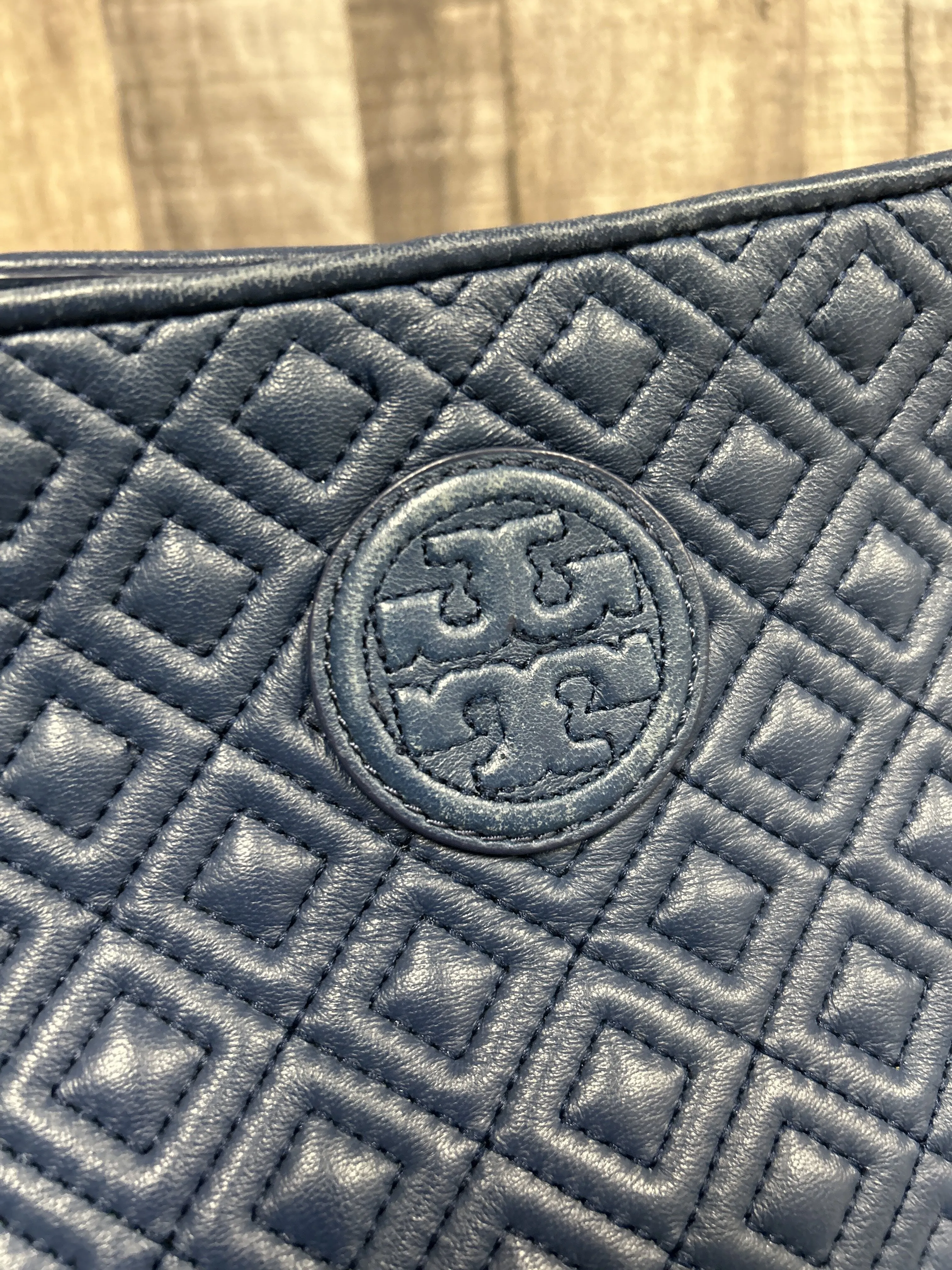 Handbag Designer By Tory Burch  Size: Medium
