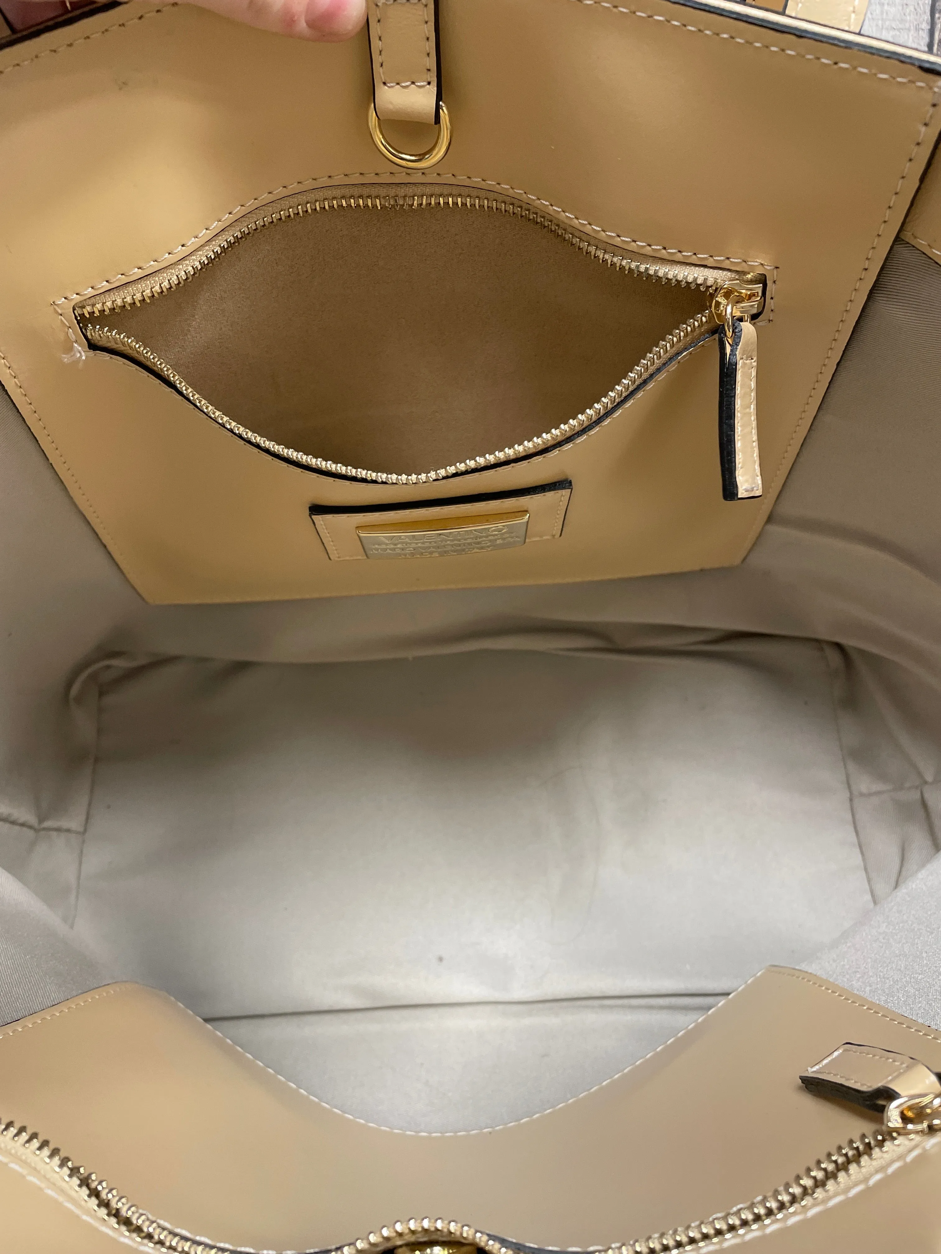 Handbag Designer By Valentino-mario, Size: Large