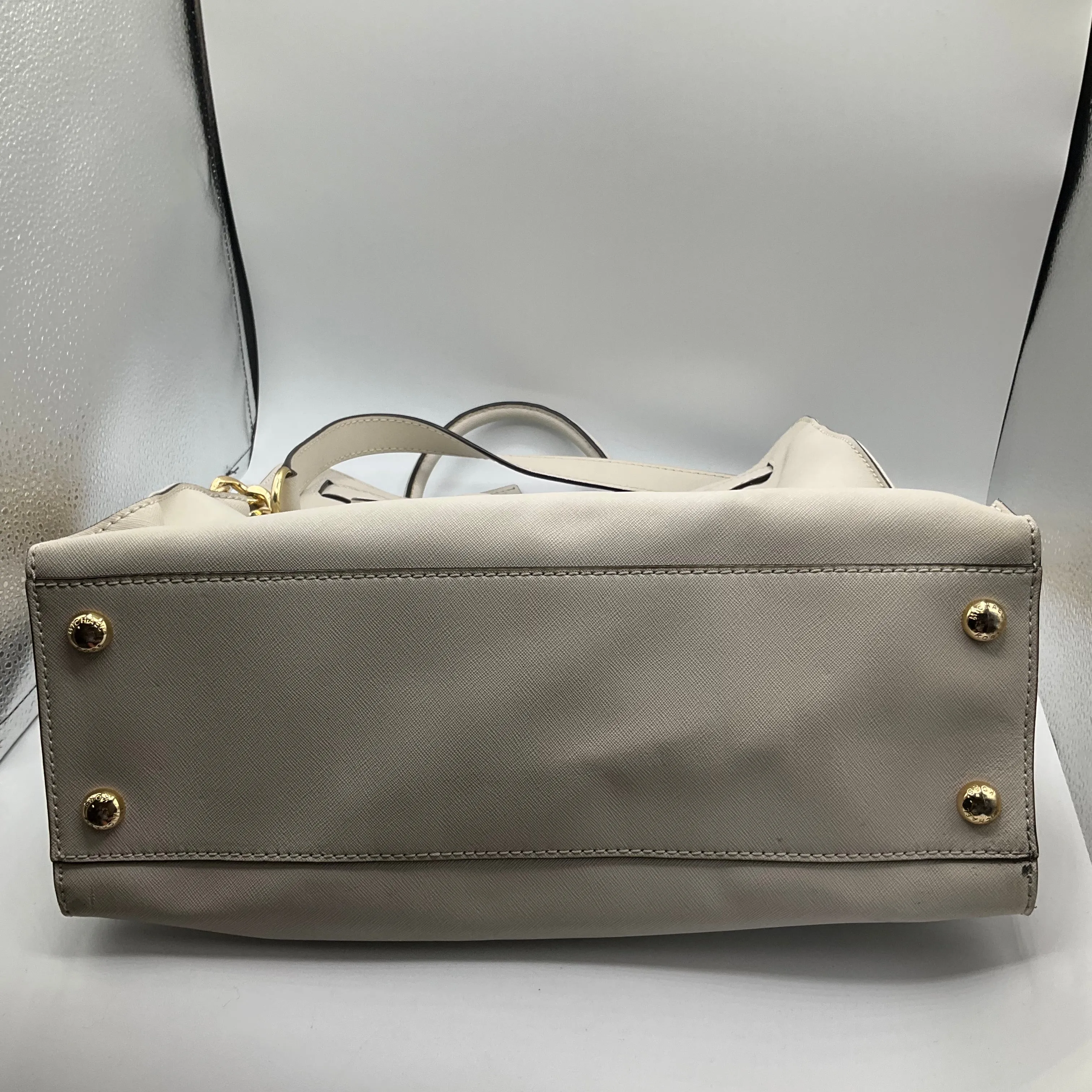 Handbag Designer Michael Kors, Size Medium