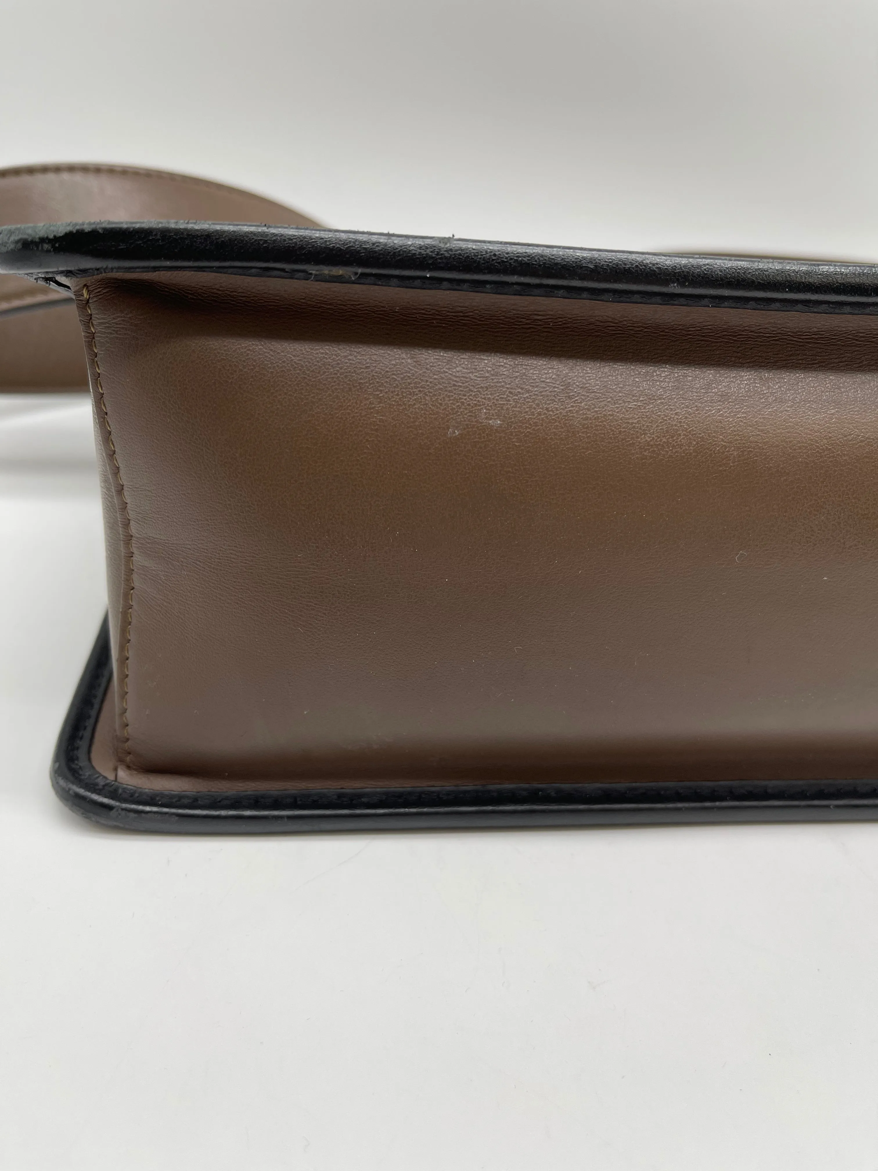 Handbag Luxury Designer By Fendi, Size: Medium