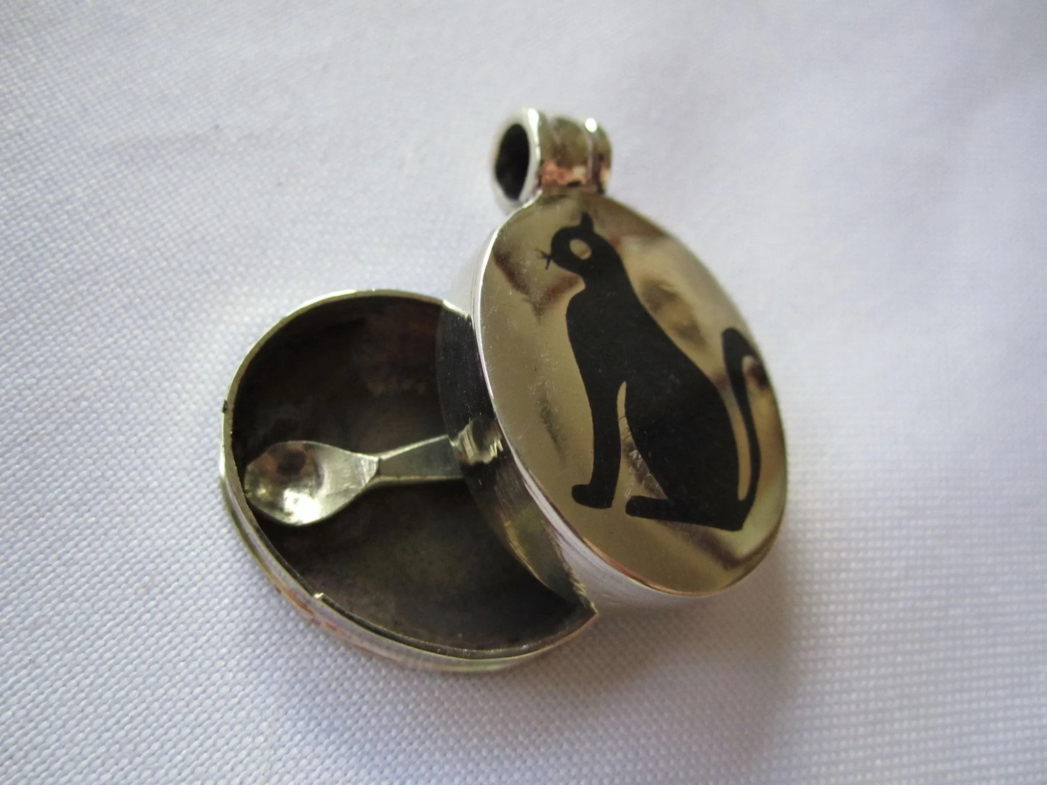 Handmade Box Cat Pendant